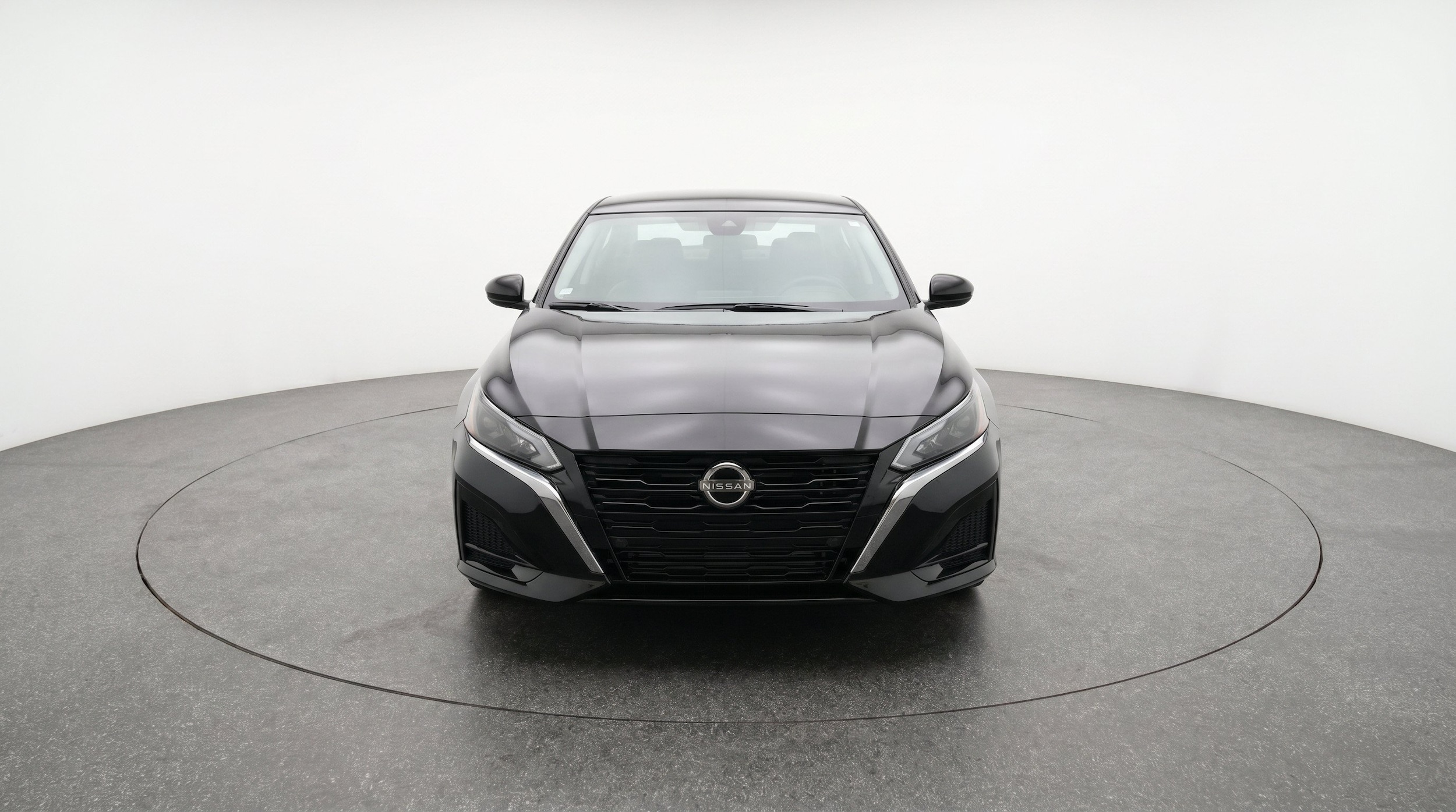 Thumbnail: 2025 Nissan Altima - 2