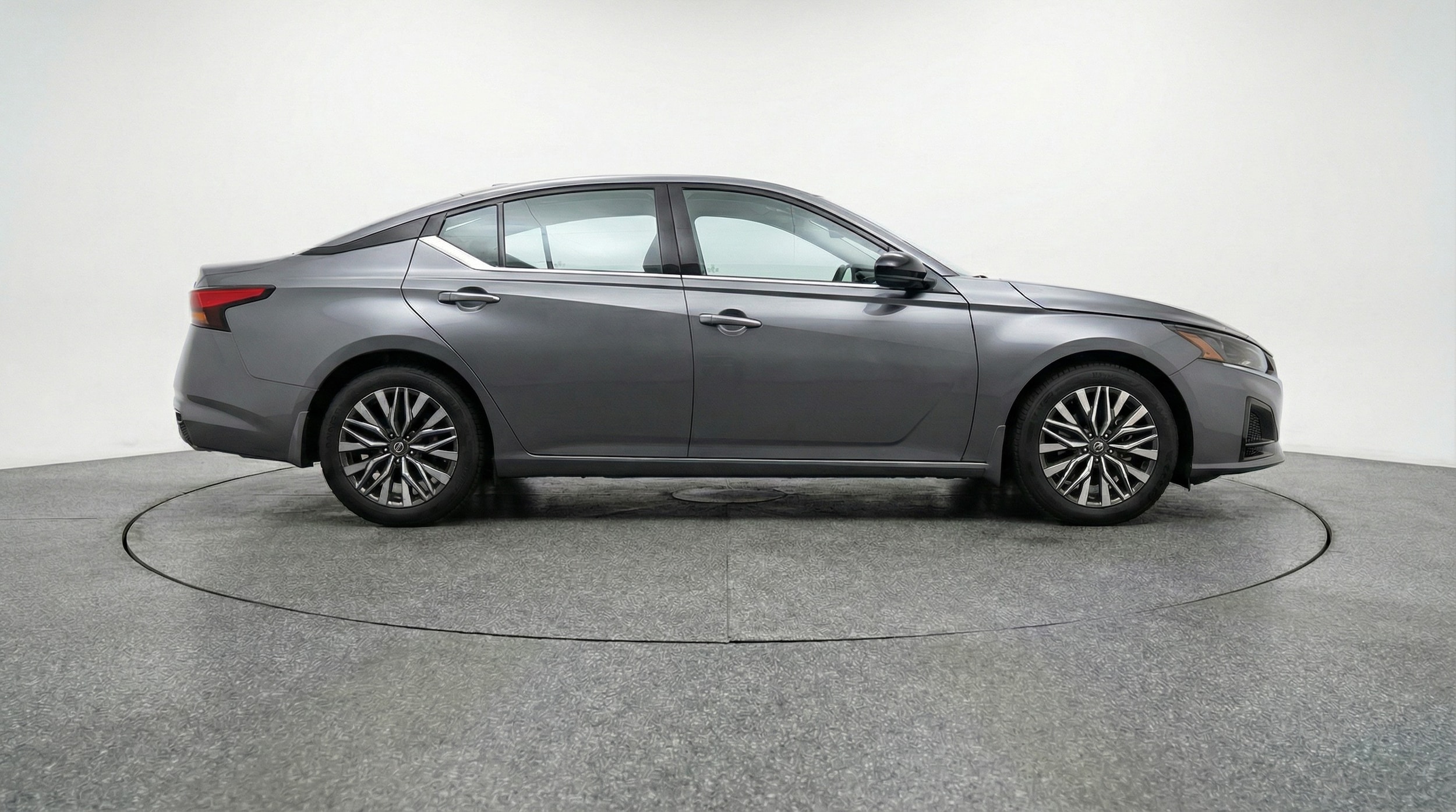 Thumbnail: 2025 Nissan Altima - 8