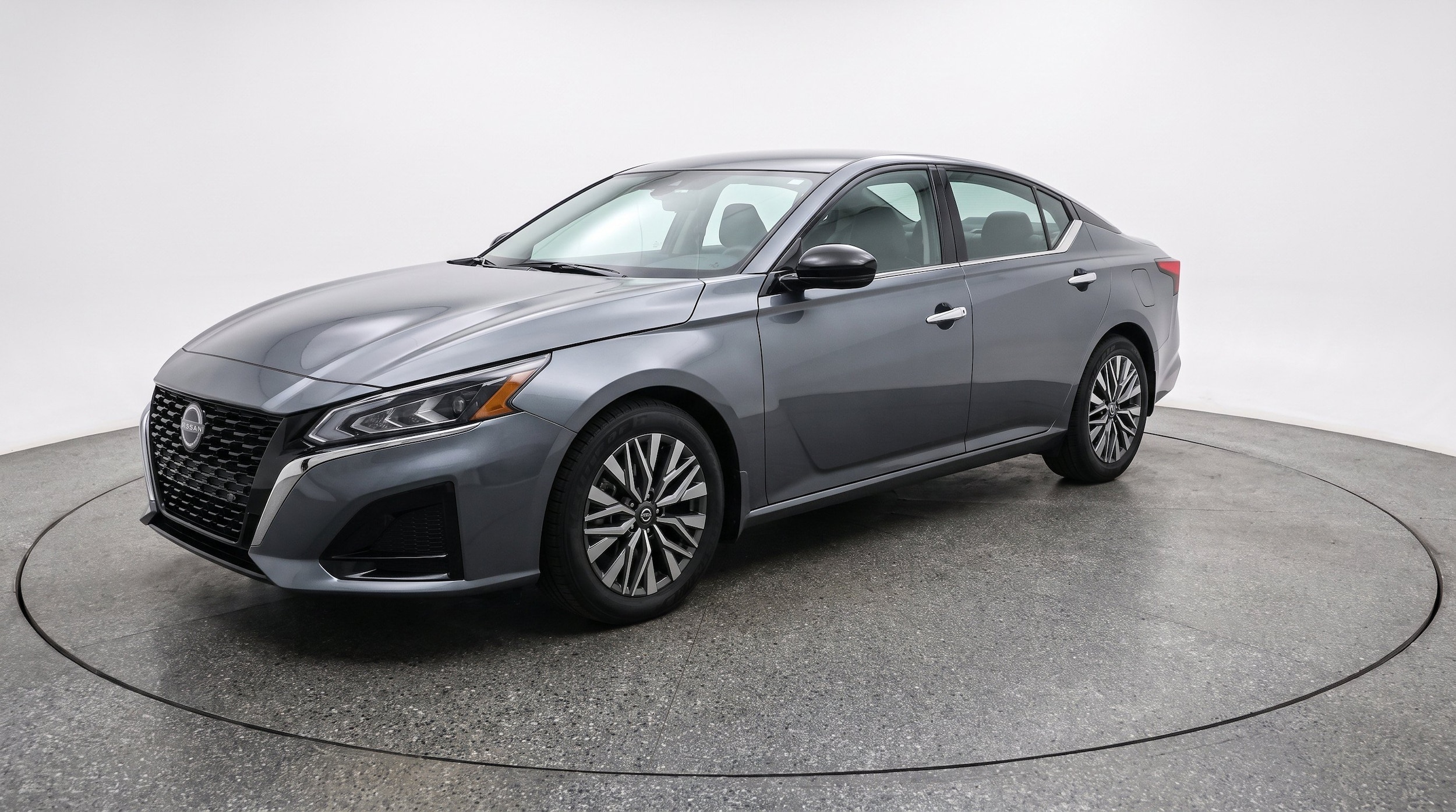 Thumbnail: 2025 Nissan Altima - 3