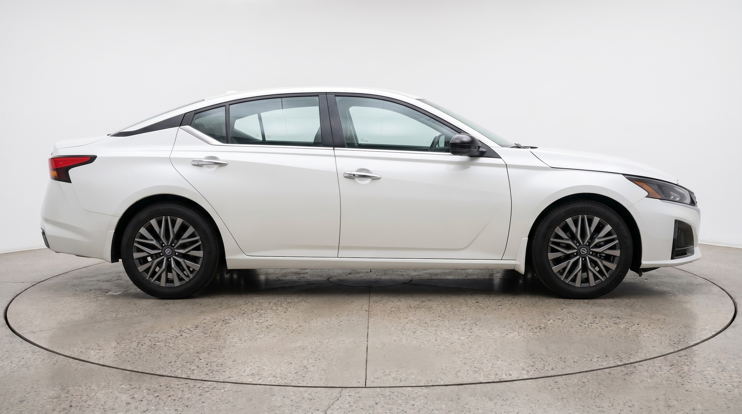 Thumbnail: 2025 Nissan Altima - 8