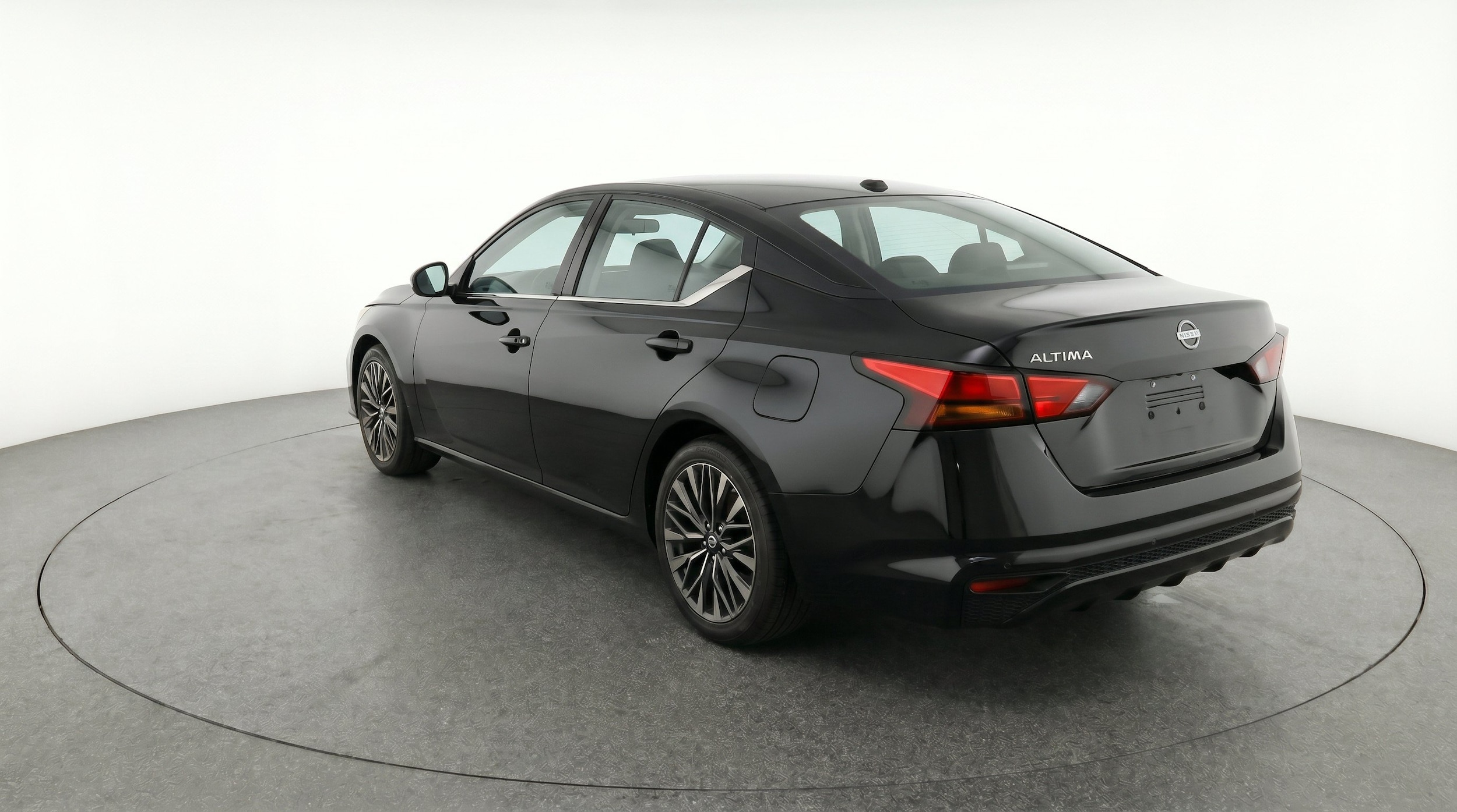 Thumbnail: 2025 Nissan Altima - 6