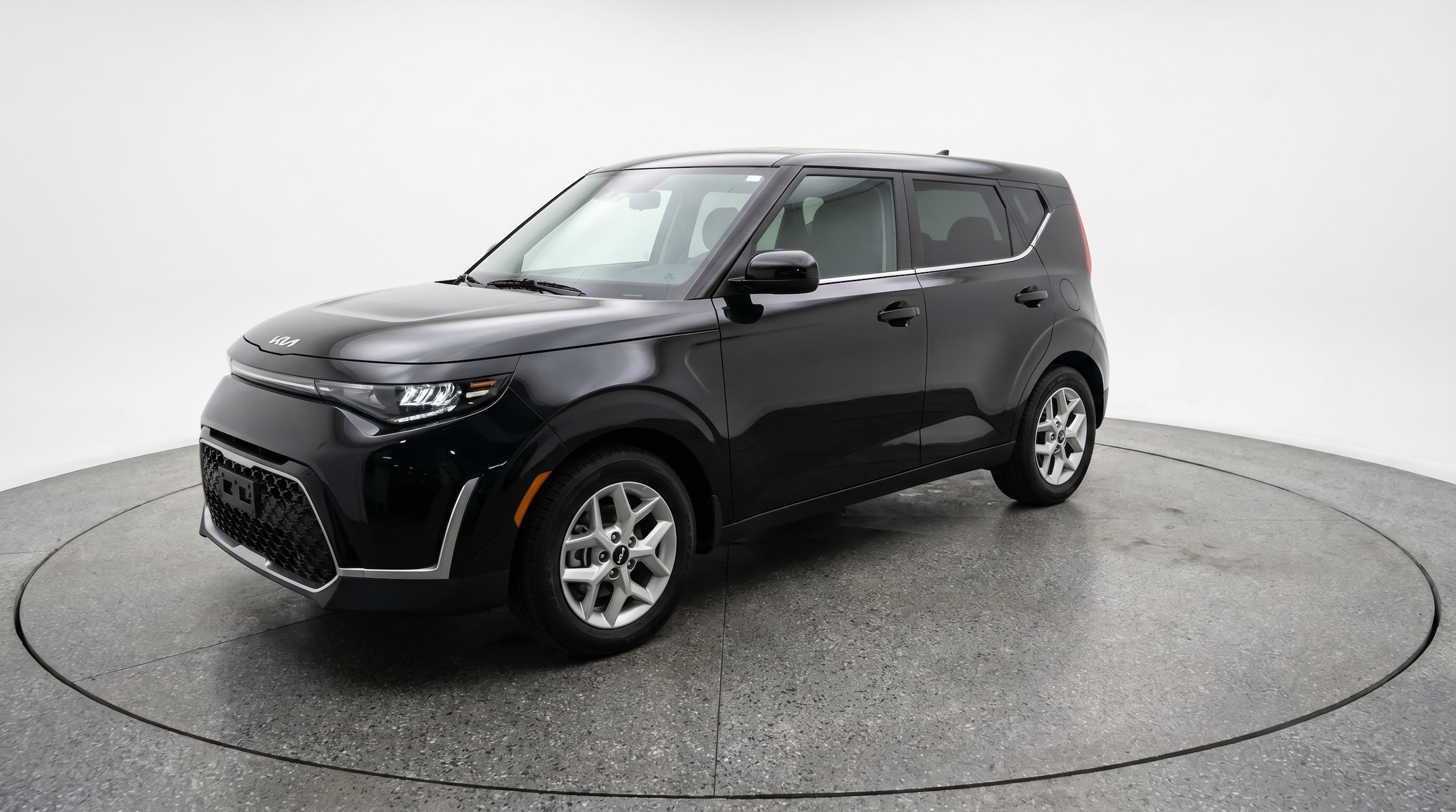 Thumbnail: 2025 Kia Soul - 3