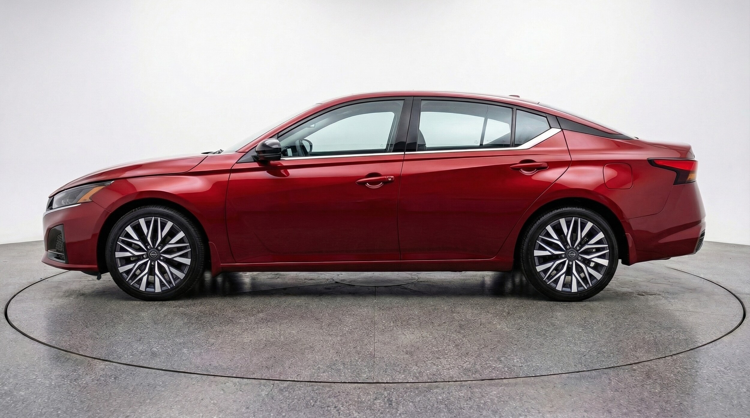 Thumbnail: 2025 Nissan Altima - 4