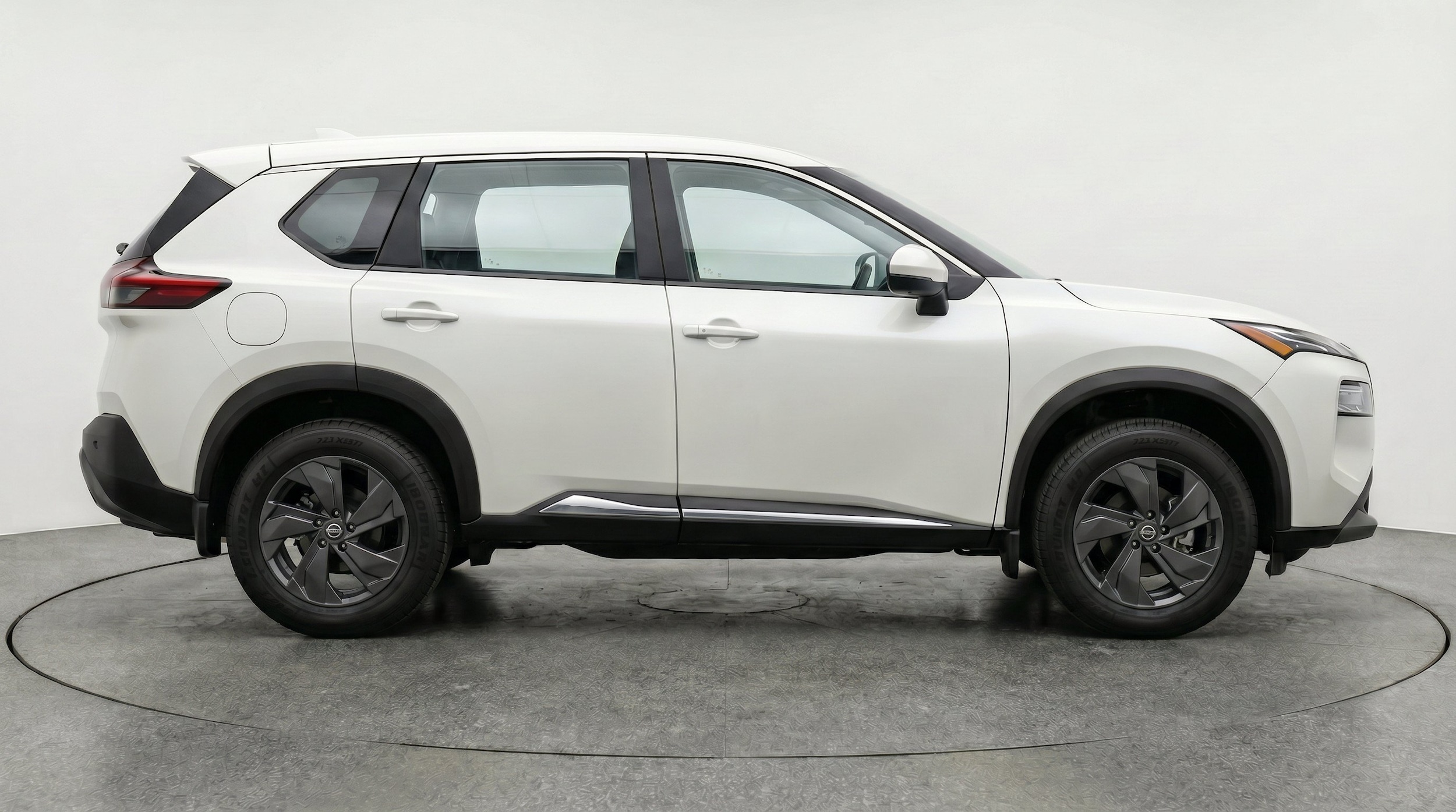 Thumbnail: 2024 Nissan Rogue - 10