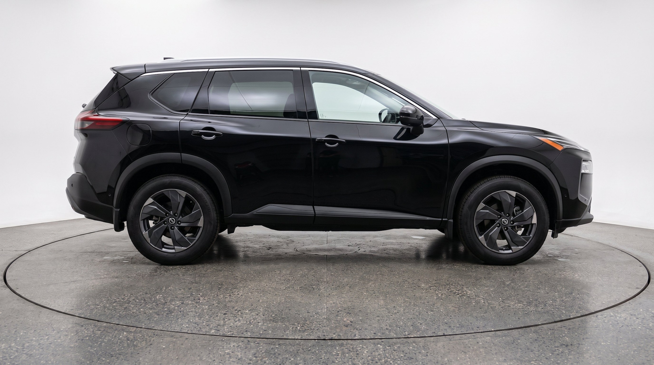 Thumbnail: 2025 Nissan Rogue - 11