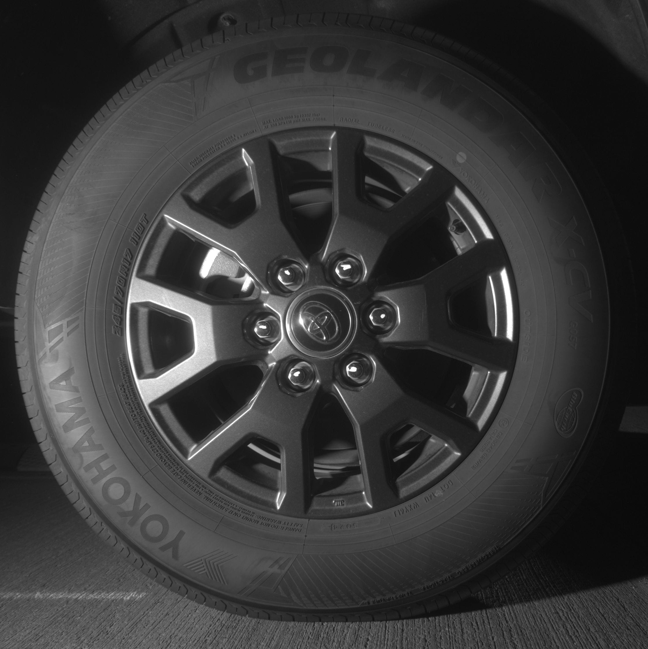 Thumbnail: 2025 Toyota 4Runner - 12