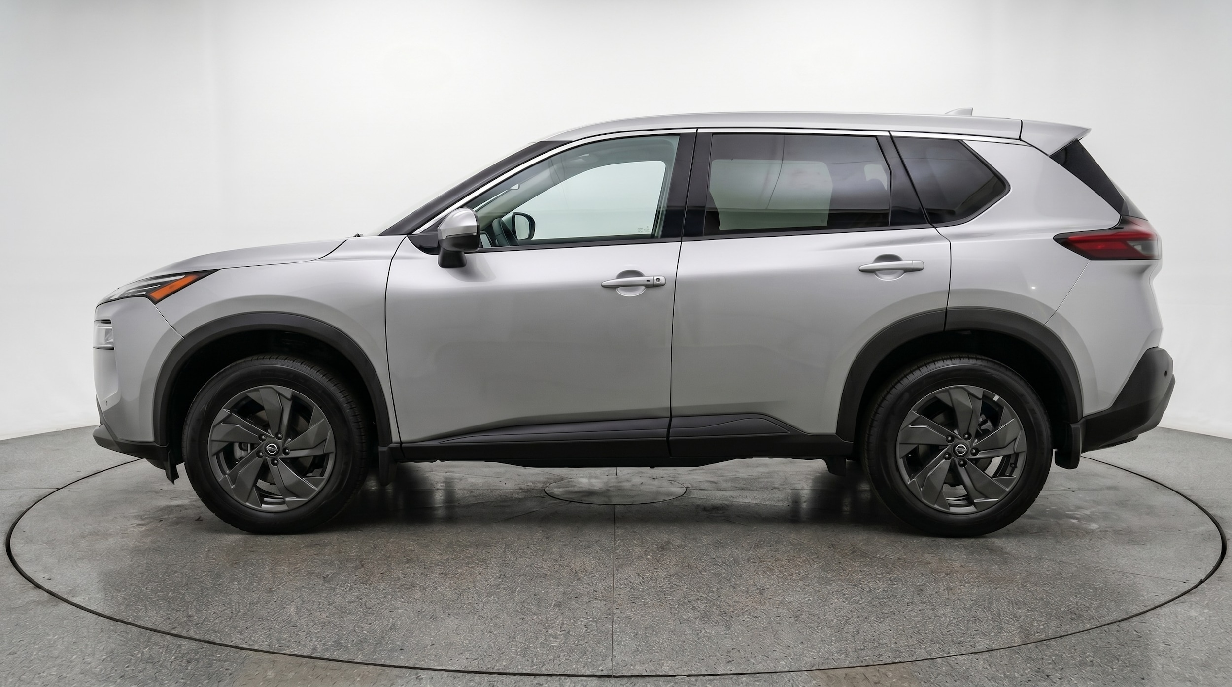 Thumbnail: 2025 Nissan Rogue - 4