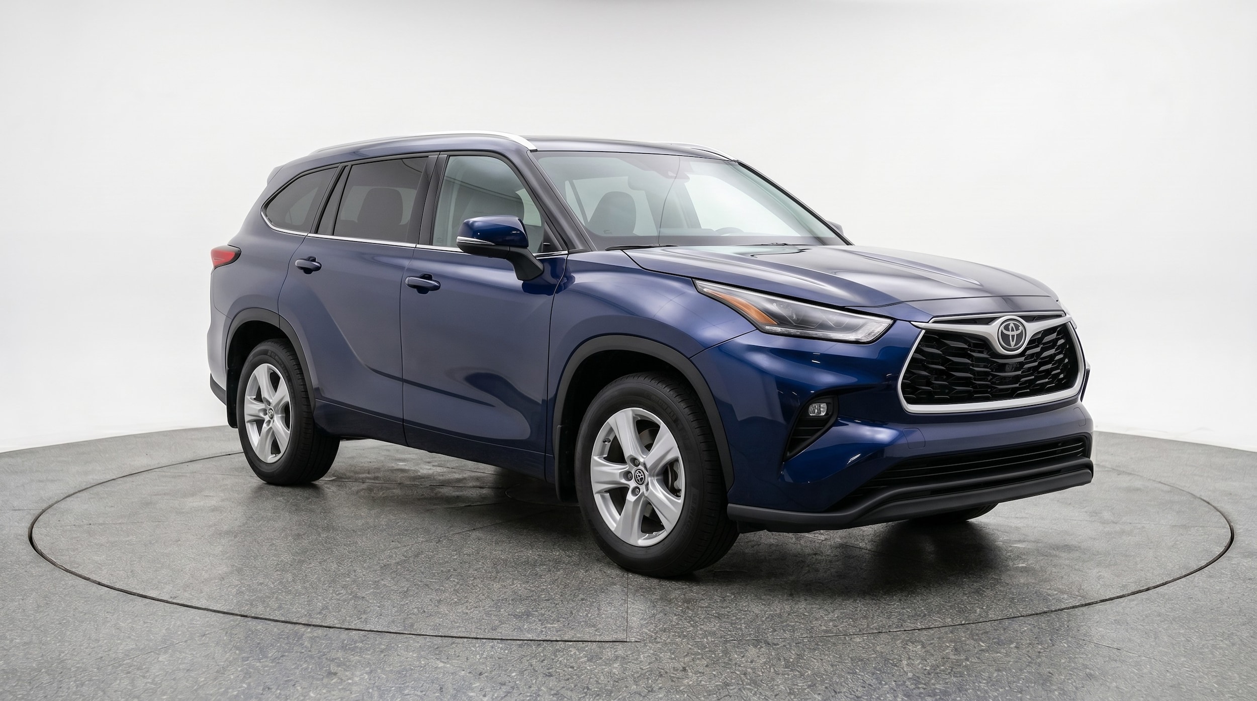 Thumbnail: 2025 Toyota Highlander - 1