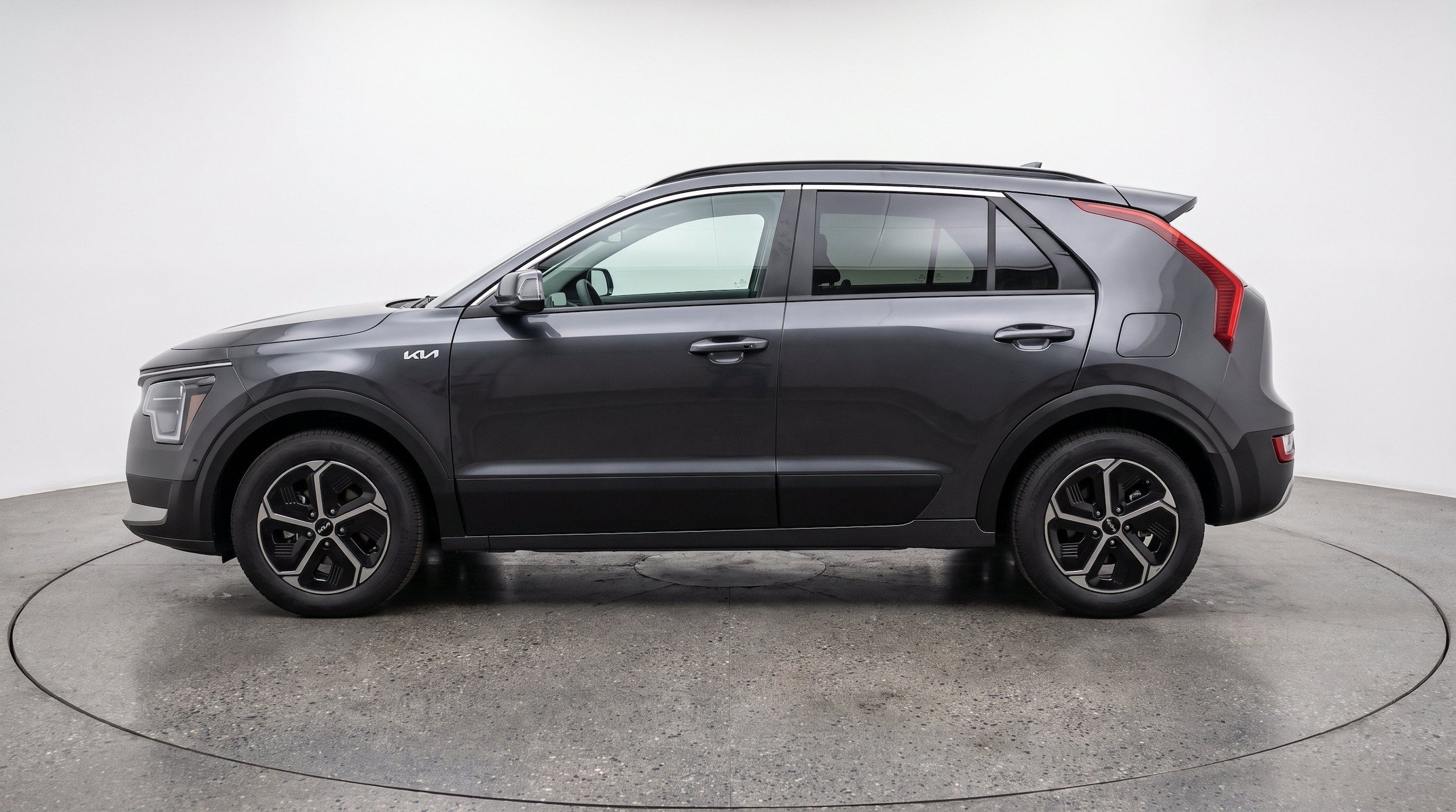 Thumbnail: 2026 Kia Niro - 5