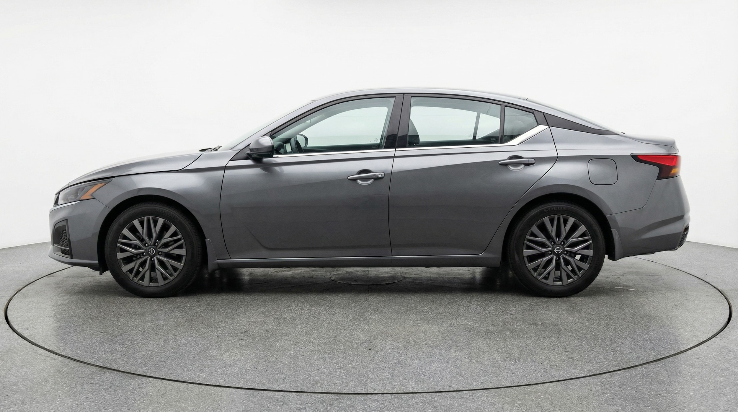 Thumbnail: 2025 Nissan Altima - 4