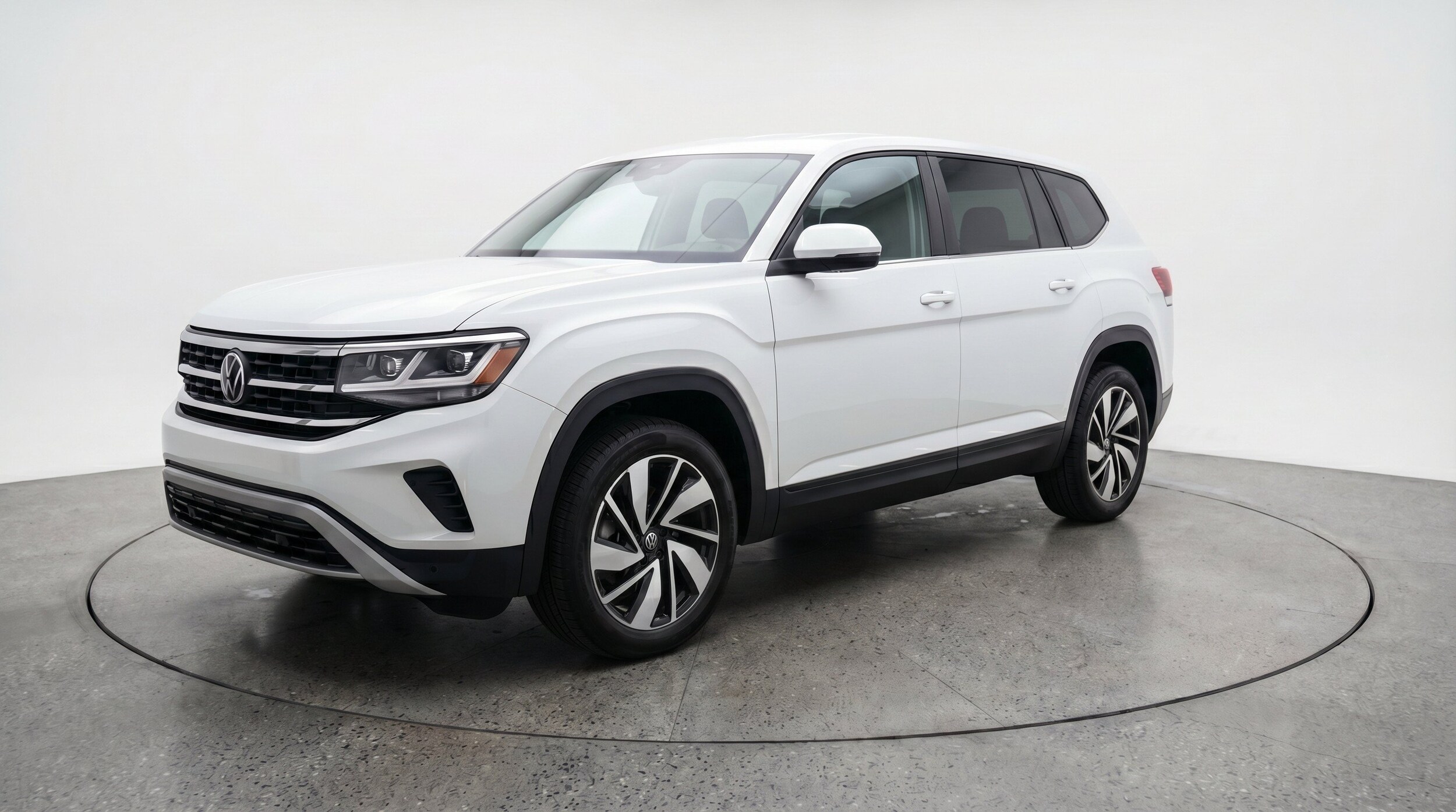 Thumbnail: 2026 Volkswagen Atlas - 3