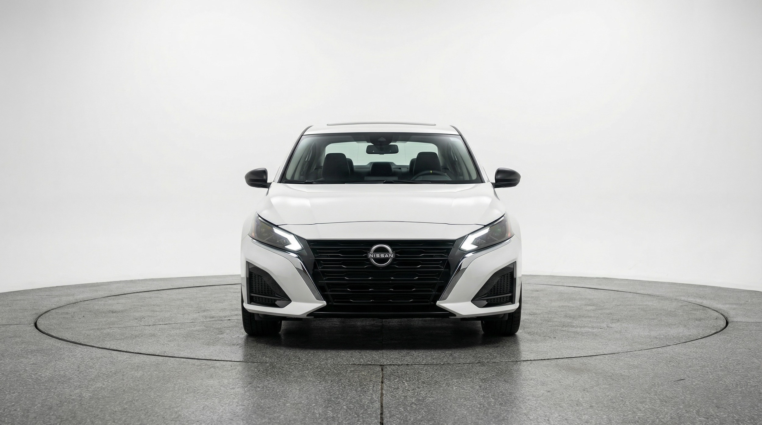 Thumbnail: 2025 Nissan Altima - 2