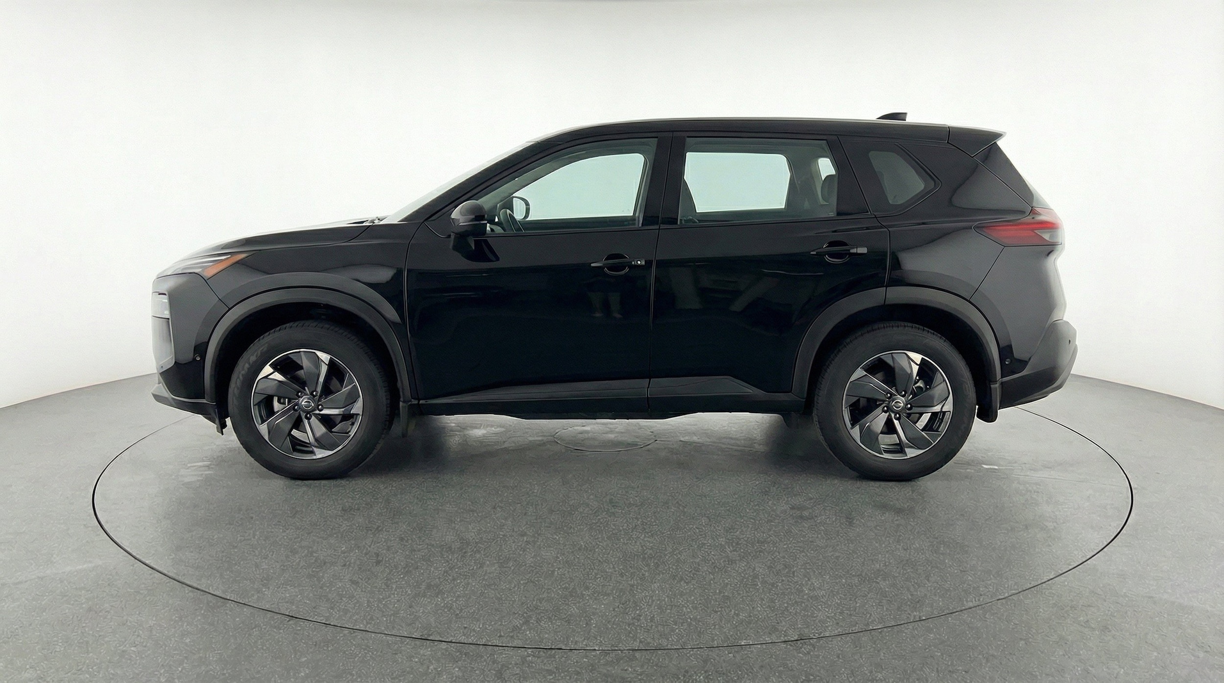 Thumbnail: 2025 Nissan Rogue - 5