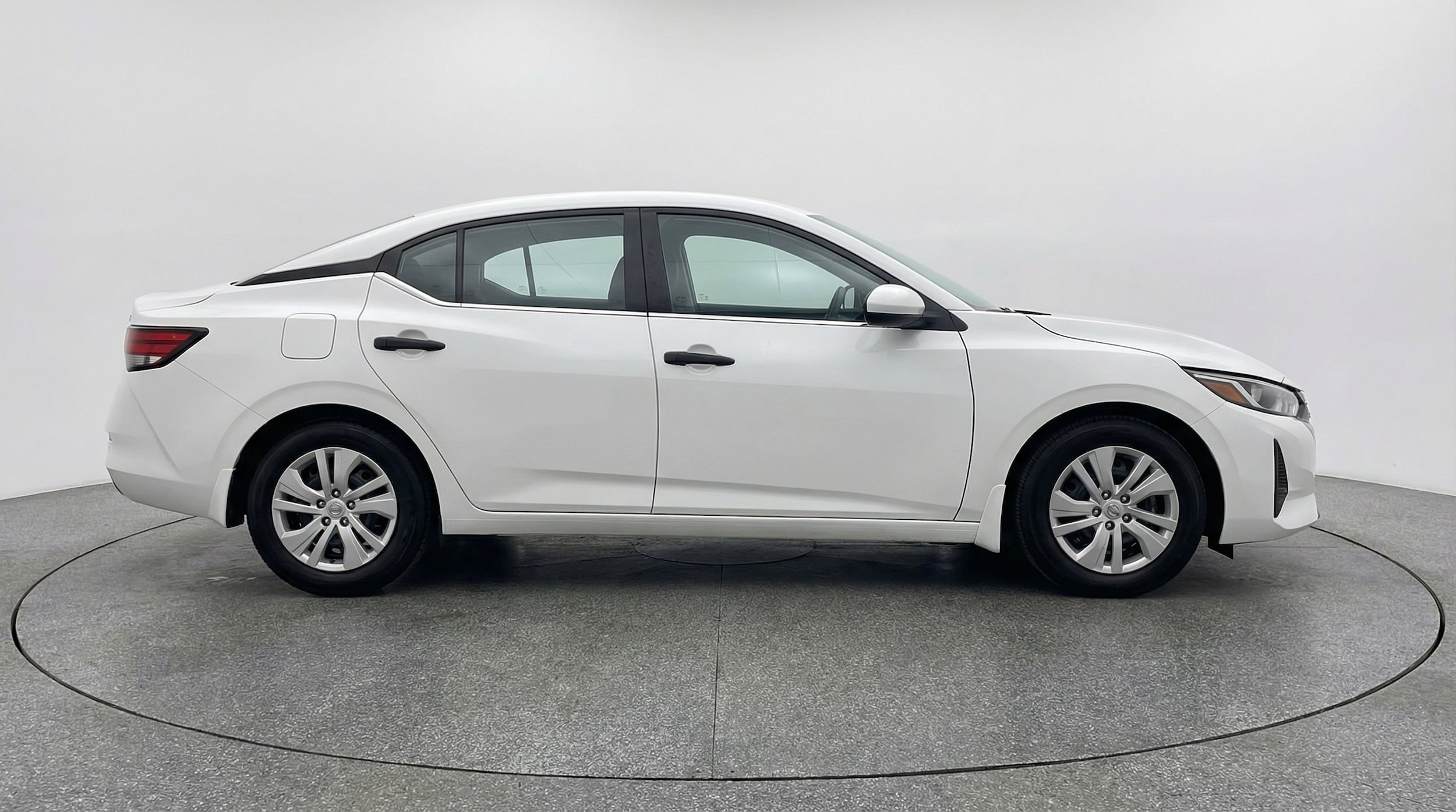 Thumbnail: 2025 Nissan Sentra - 8