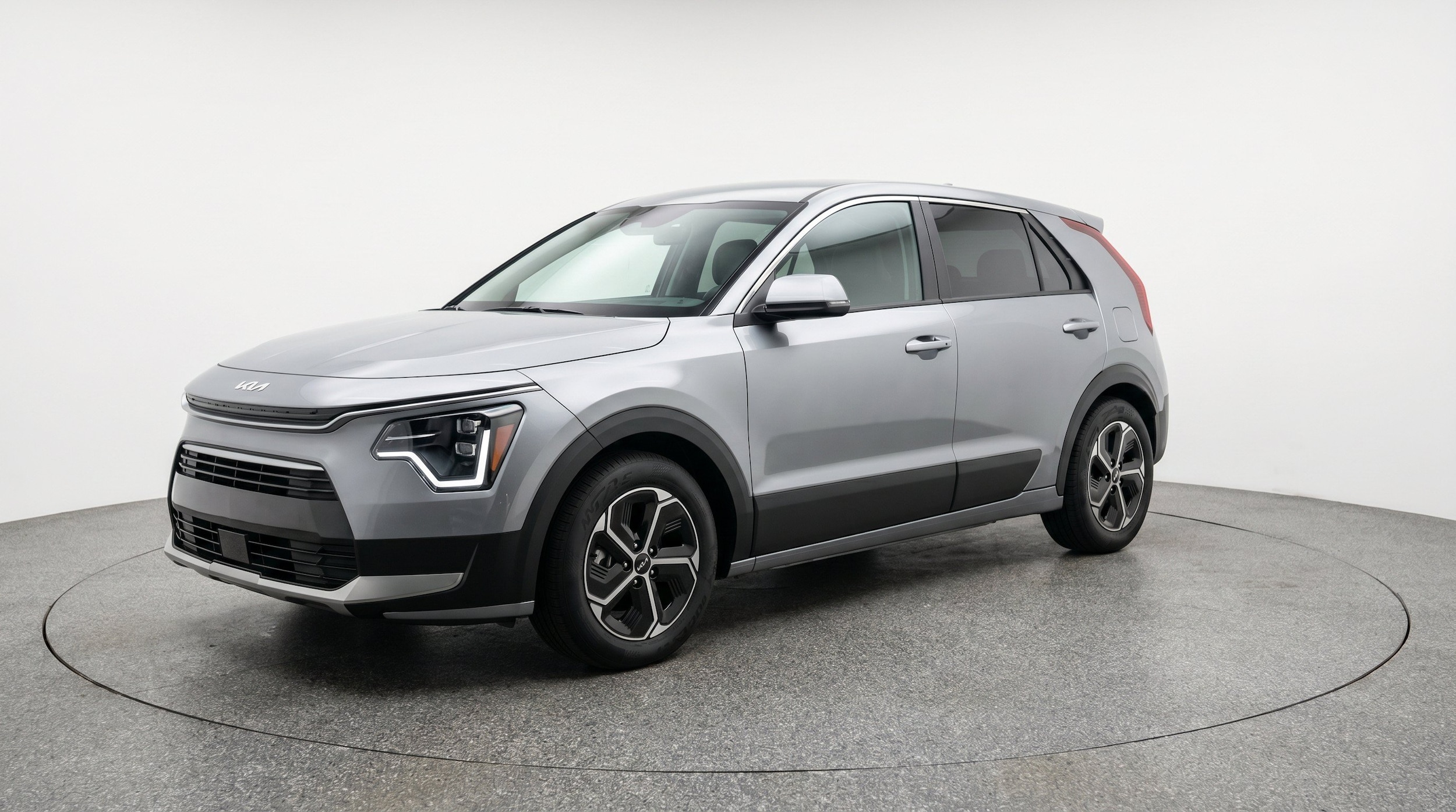 Thumbnail: 2026 Kia Niro - 3