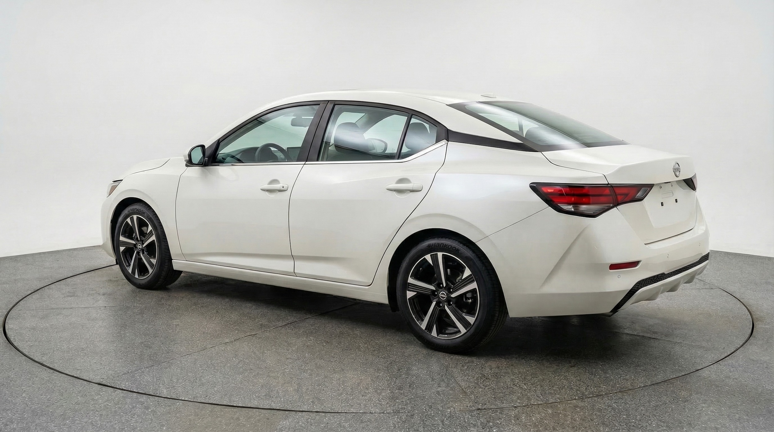 Thumbnail: 2025 Nissan Sentra - 5