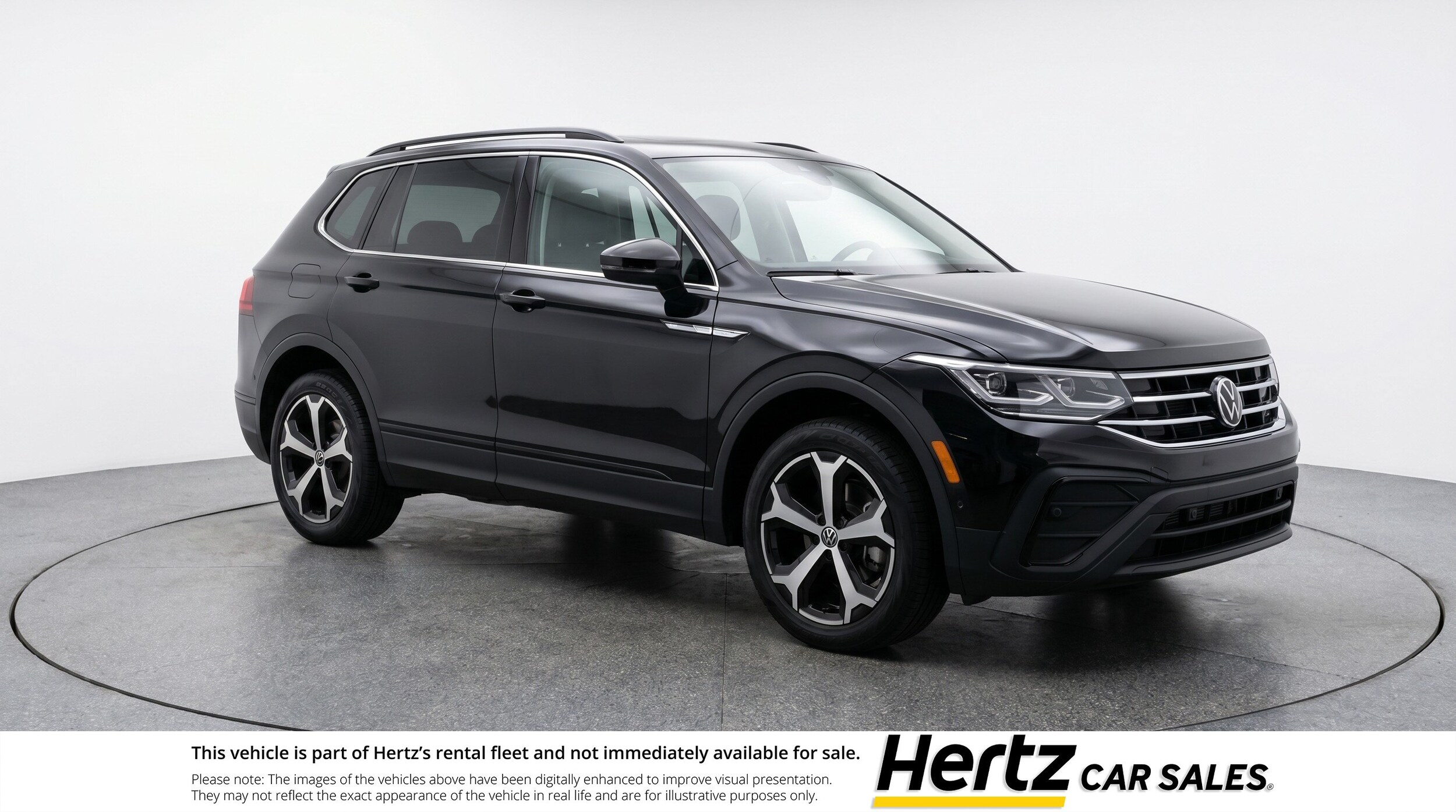 Thumbnail: 2026 Volkswagen Tiguan - 1