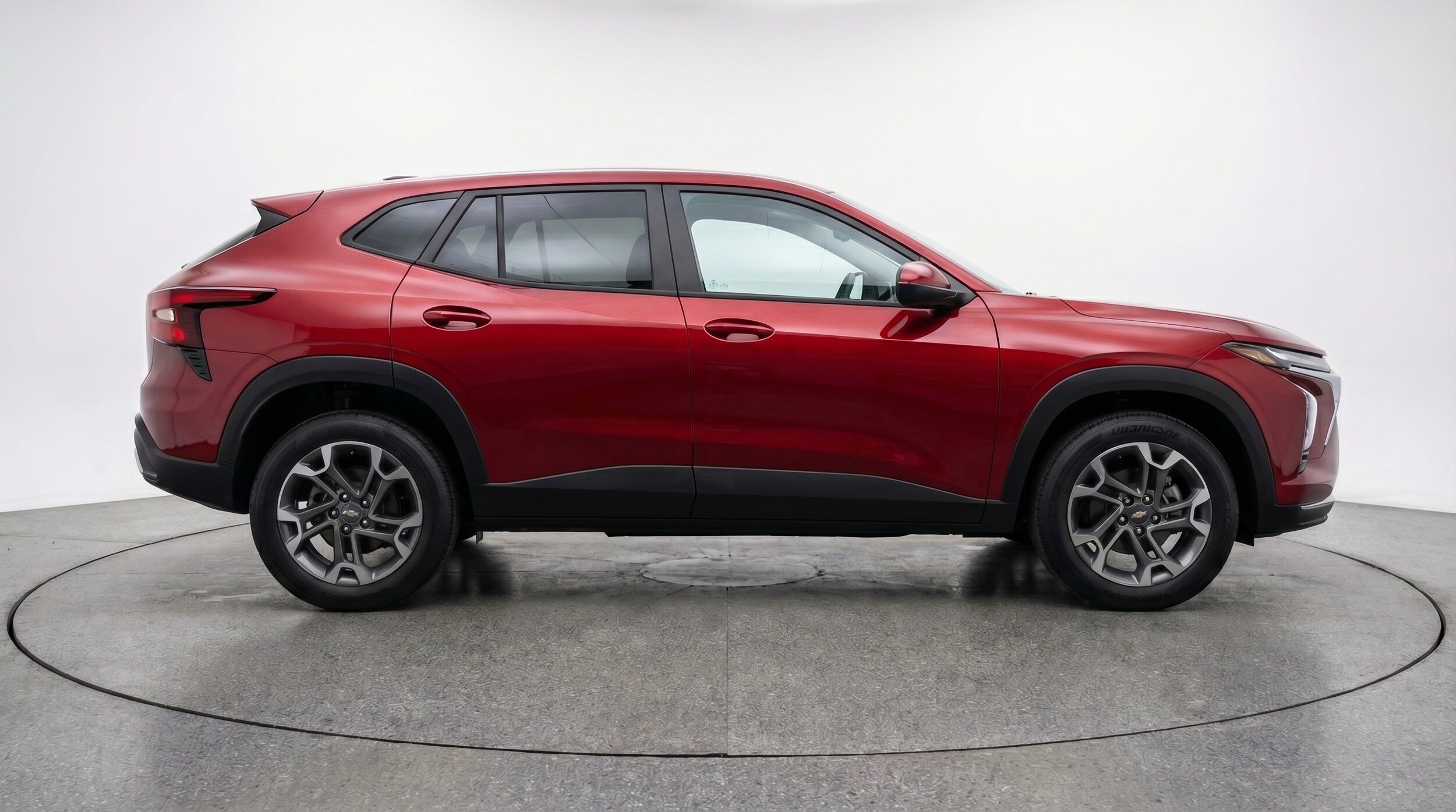 Thumbnail: 2025 Chevrolet Trax - 8