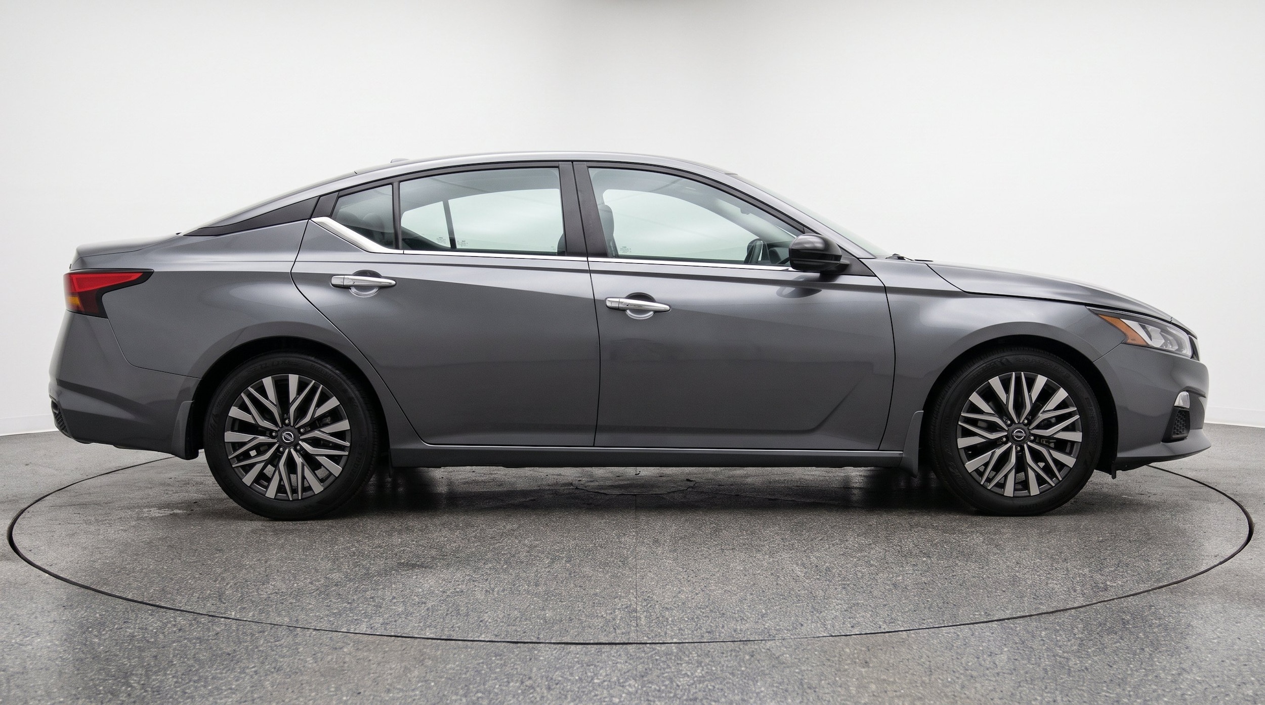 Thumbnail: 2025 Nissan Altima - 10