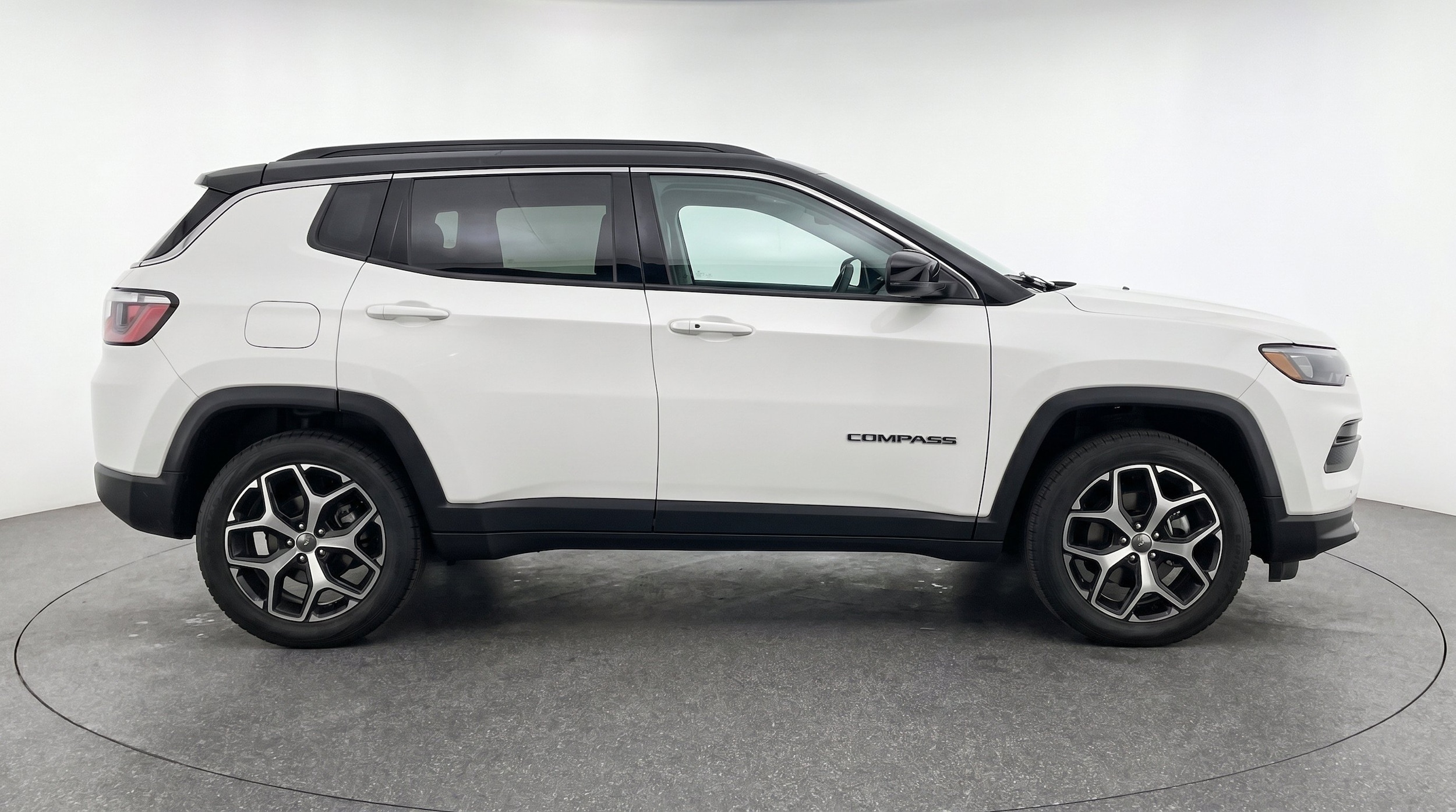 Thumbnail: 2025 Jeep Compass - 11