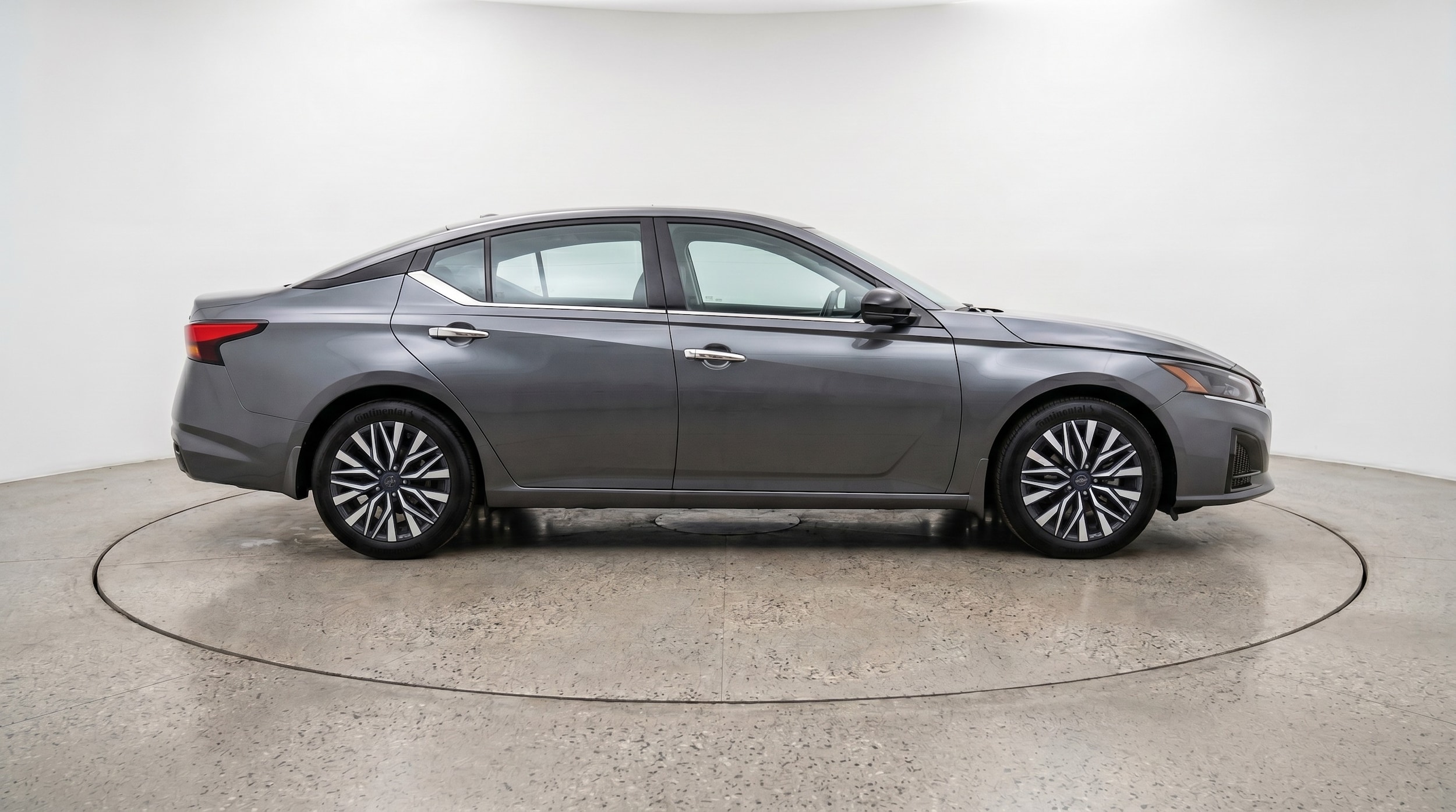 Thumbnail: 2025 Nissan Altima - 8