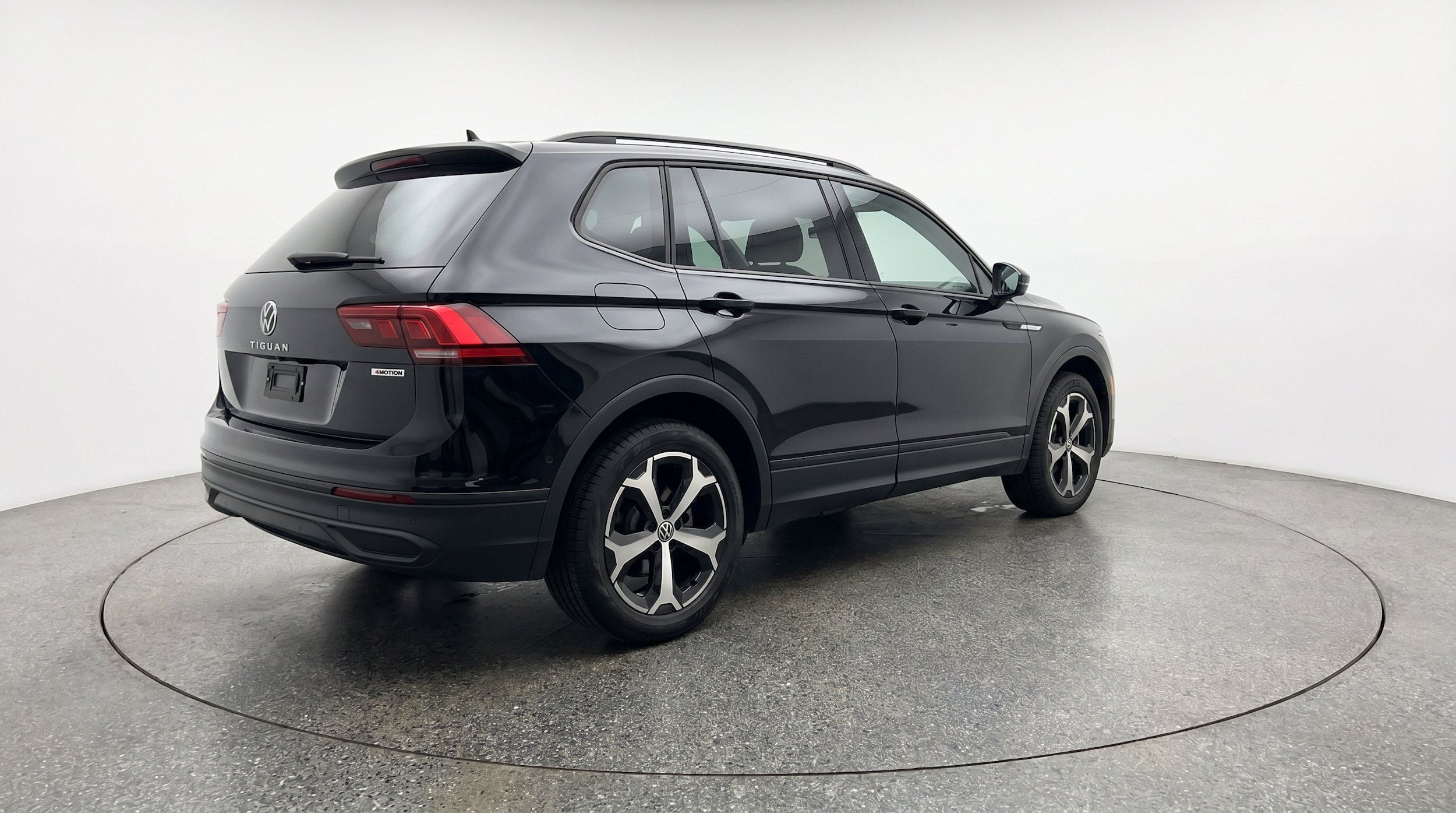Thumbnail: 2026 Volkswagen Tiguan - 9