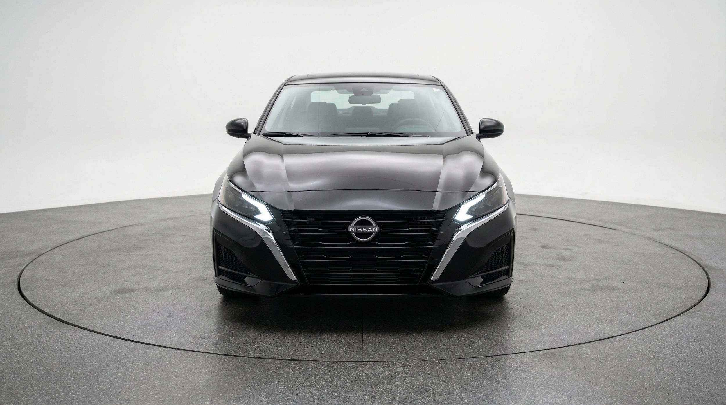 Thumbnail: 2025 Nissan Altima - 2