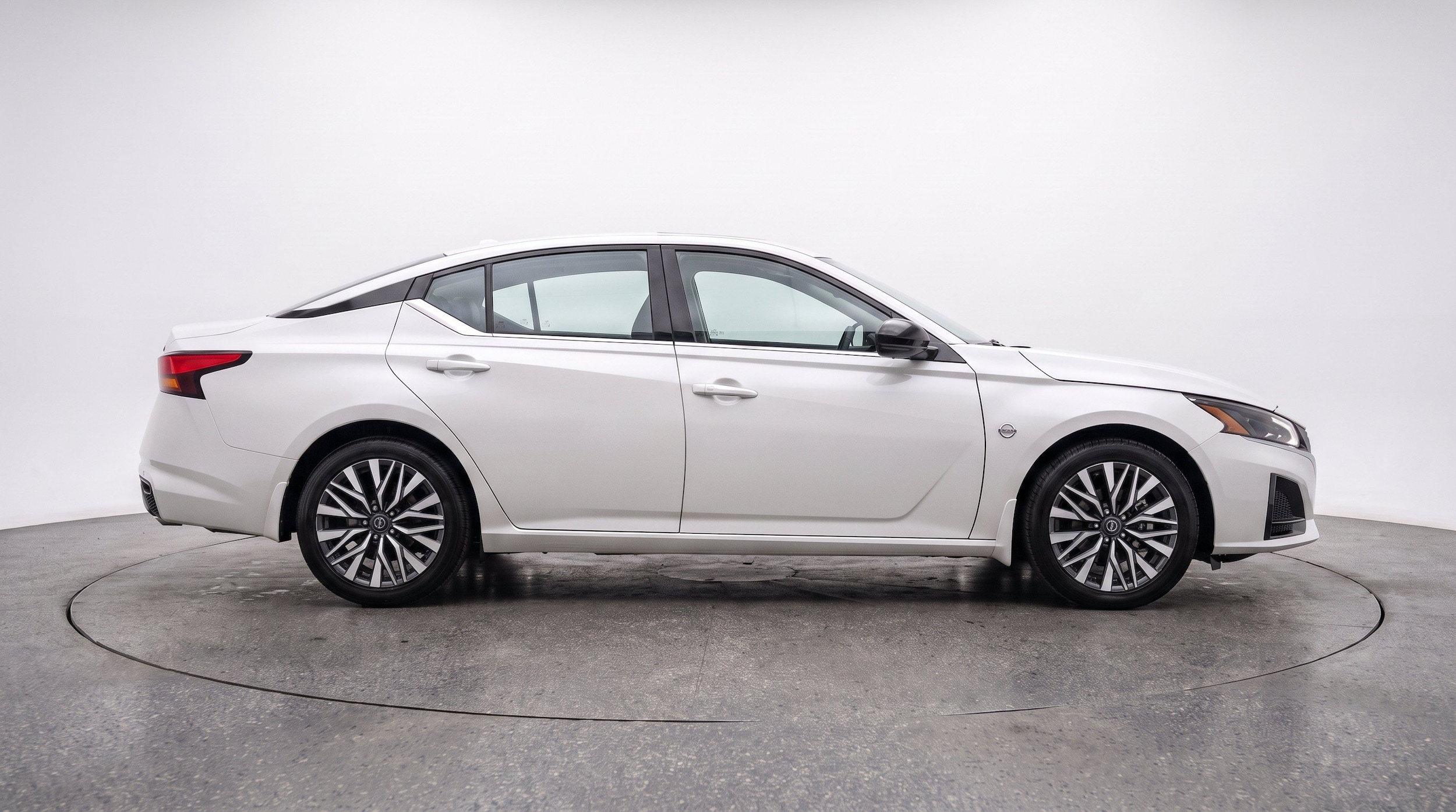 Thumbnail: 2025 Nissan Altima - 11