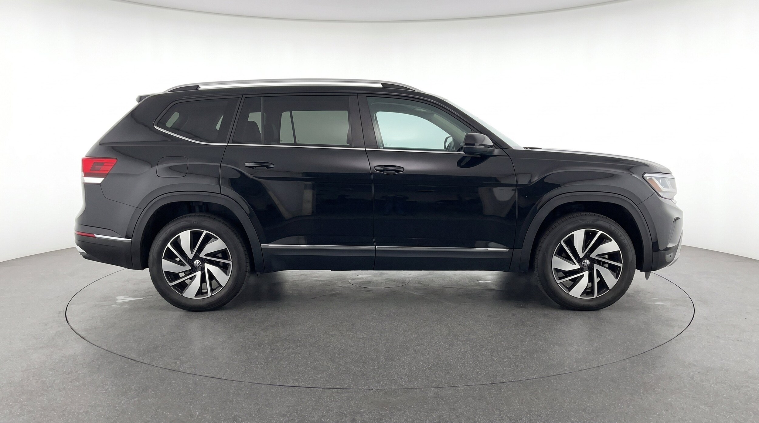 Thumbnail: 2026 Volkswagen Atlas - 11