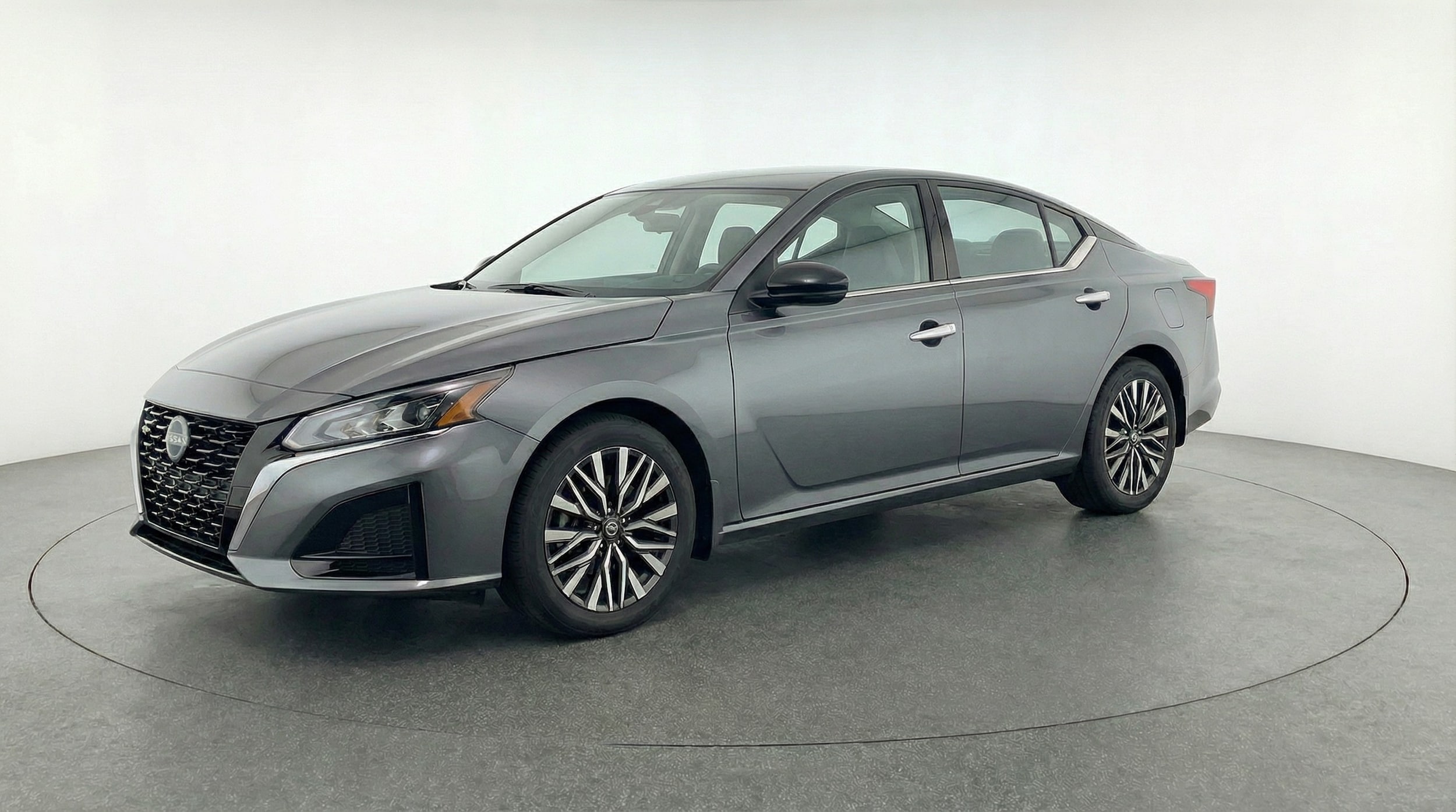 Thumbnail: 2025 Nissan Altima - 3