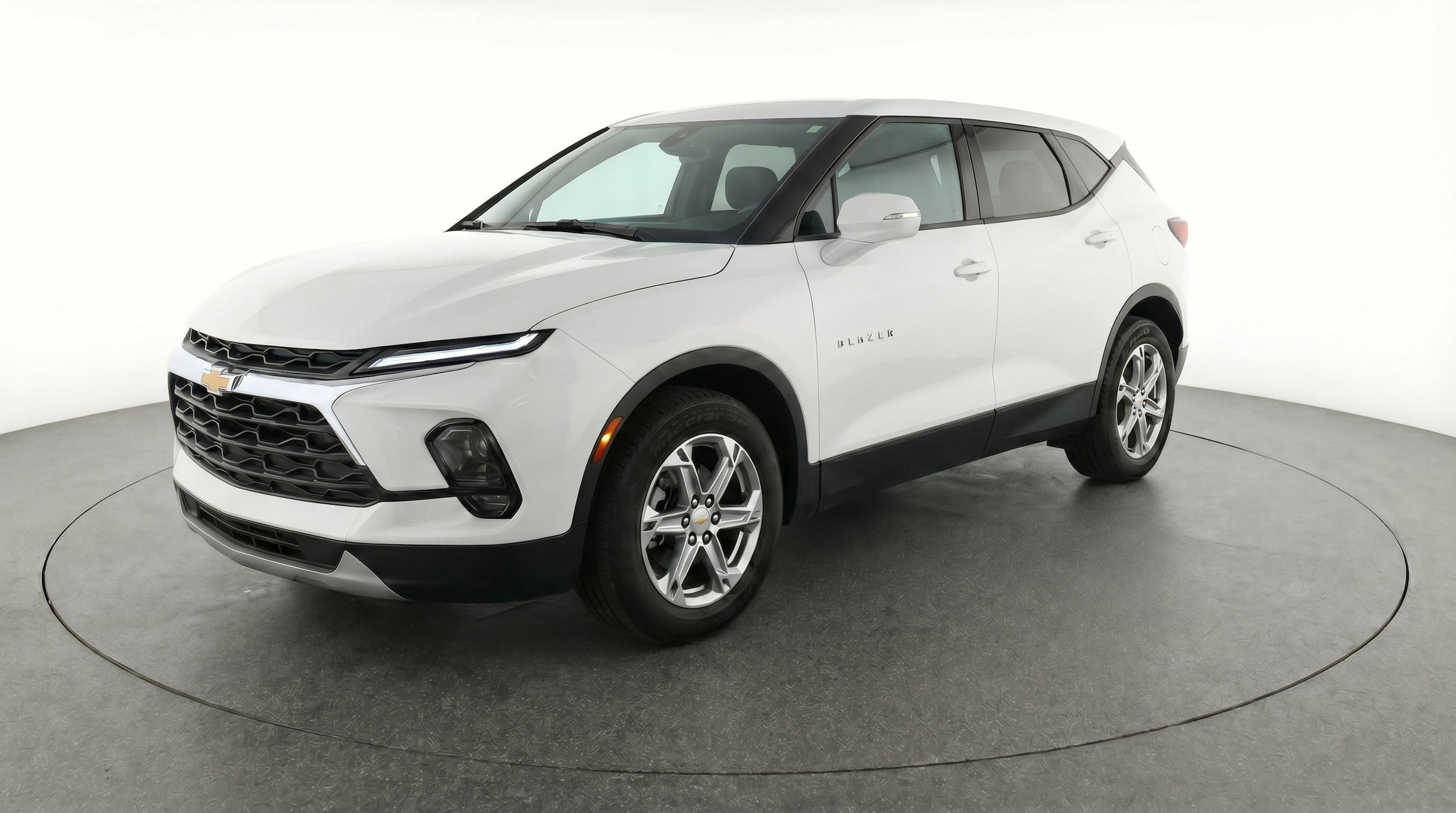 Thumbnail: 2025 Chevrolet Blazer - 3