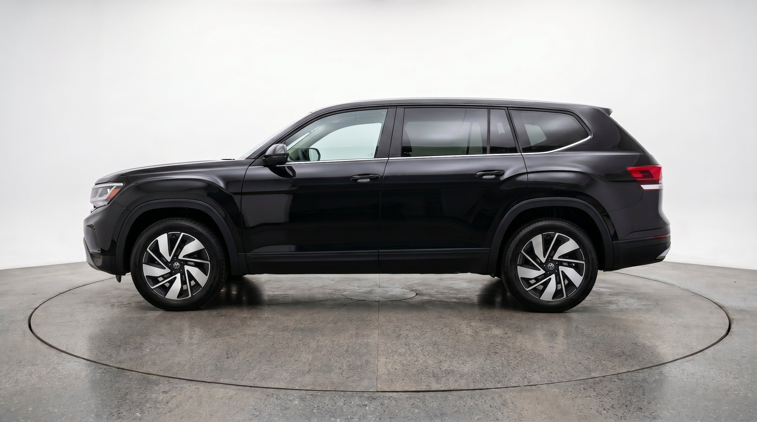 Thumbnail: 2026 Volkswagen Atlas - 5