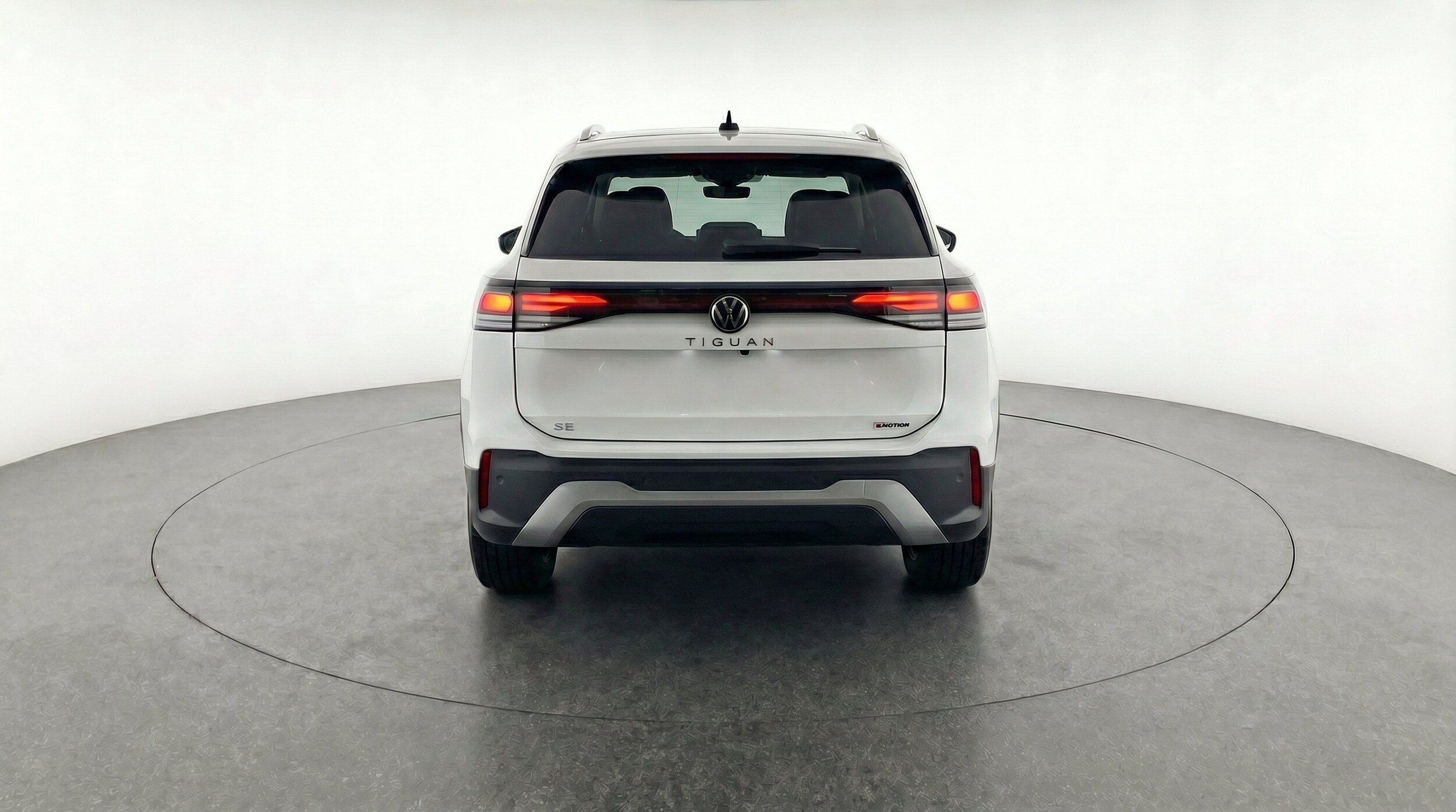 Thumbnail: 2026 Volkswagen Tiguan - 7