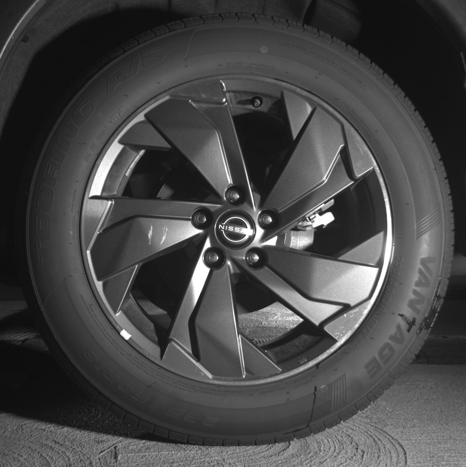 Thumbnail: 2025 Nissan Rogue - 14