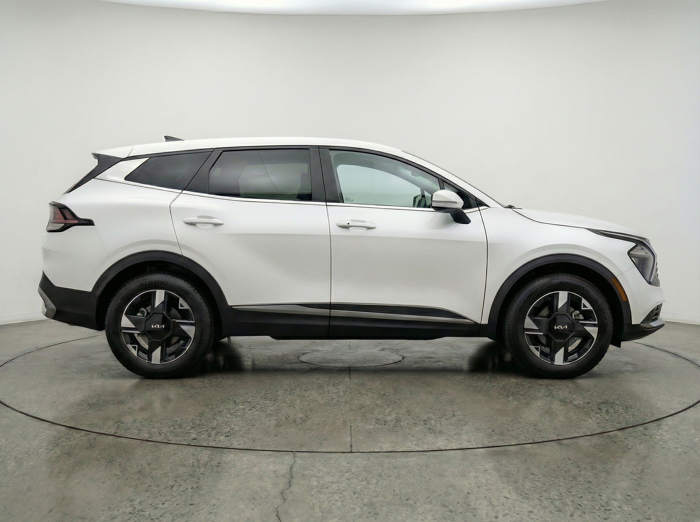 Thumbnail: 2026 Kia Sportage - 11