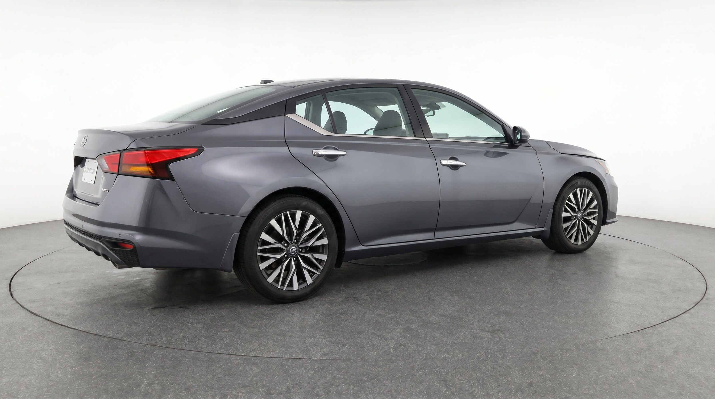 Thumbnail: 2025 Nissan Altima - 9