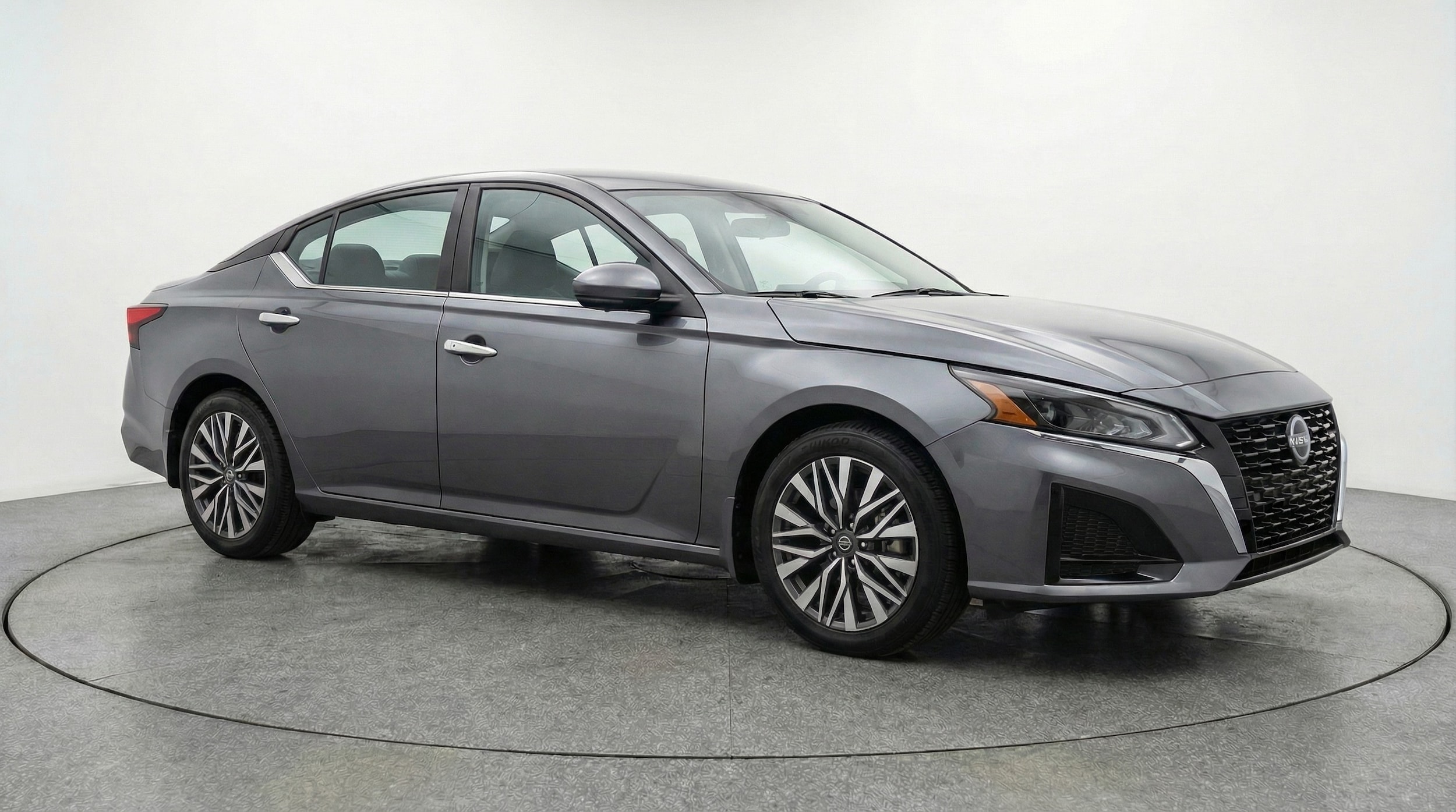Thumbnail: 2025 Nissan Altima - 1