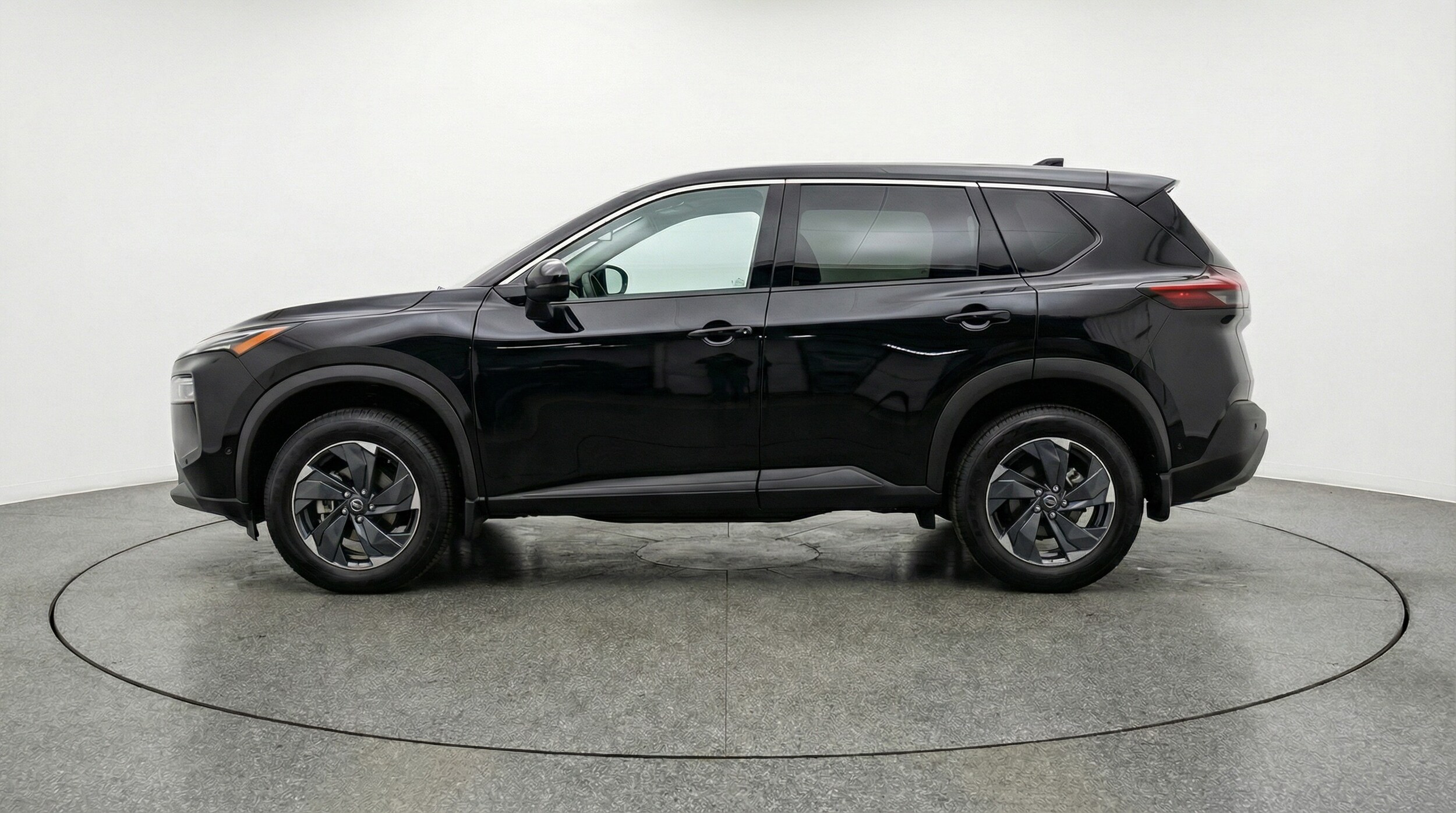 Thumbnail: 2025 Nissan Rogue - 4