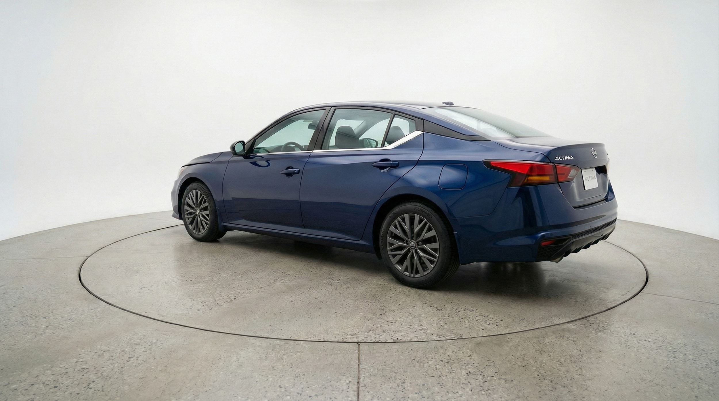 Thumbnail: 2025 Nissan Altima - 5