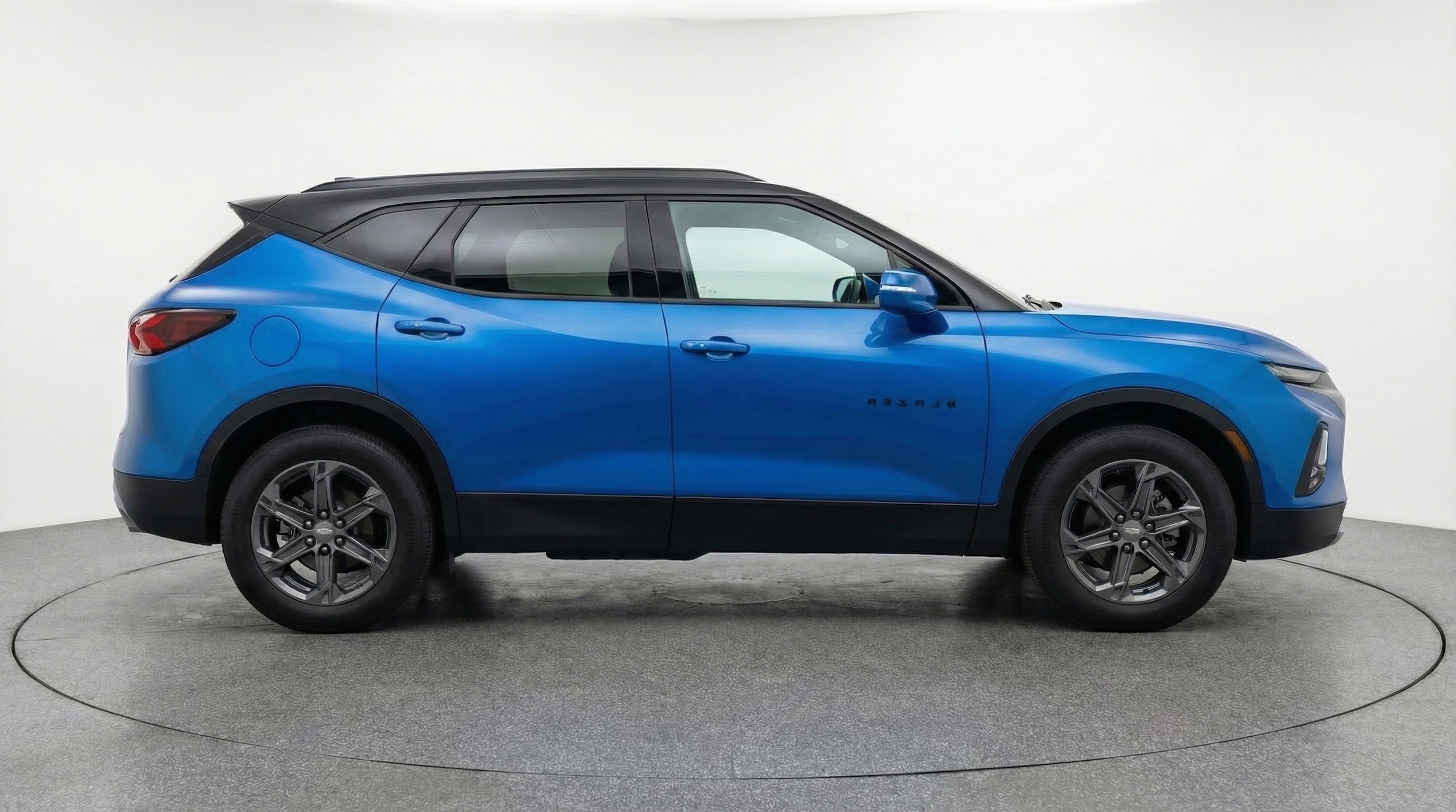 Thumbnail: 2025 Chevrolet Blazer - 8