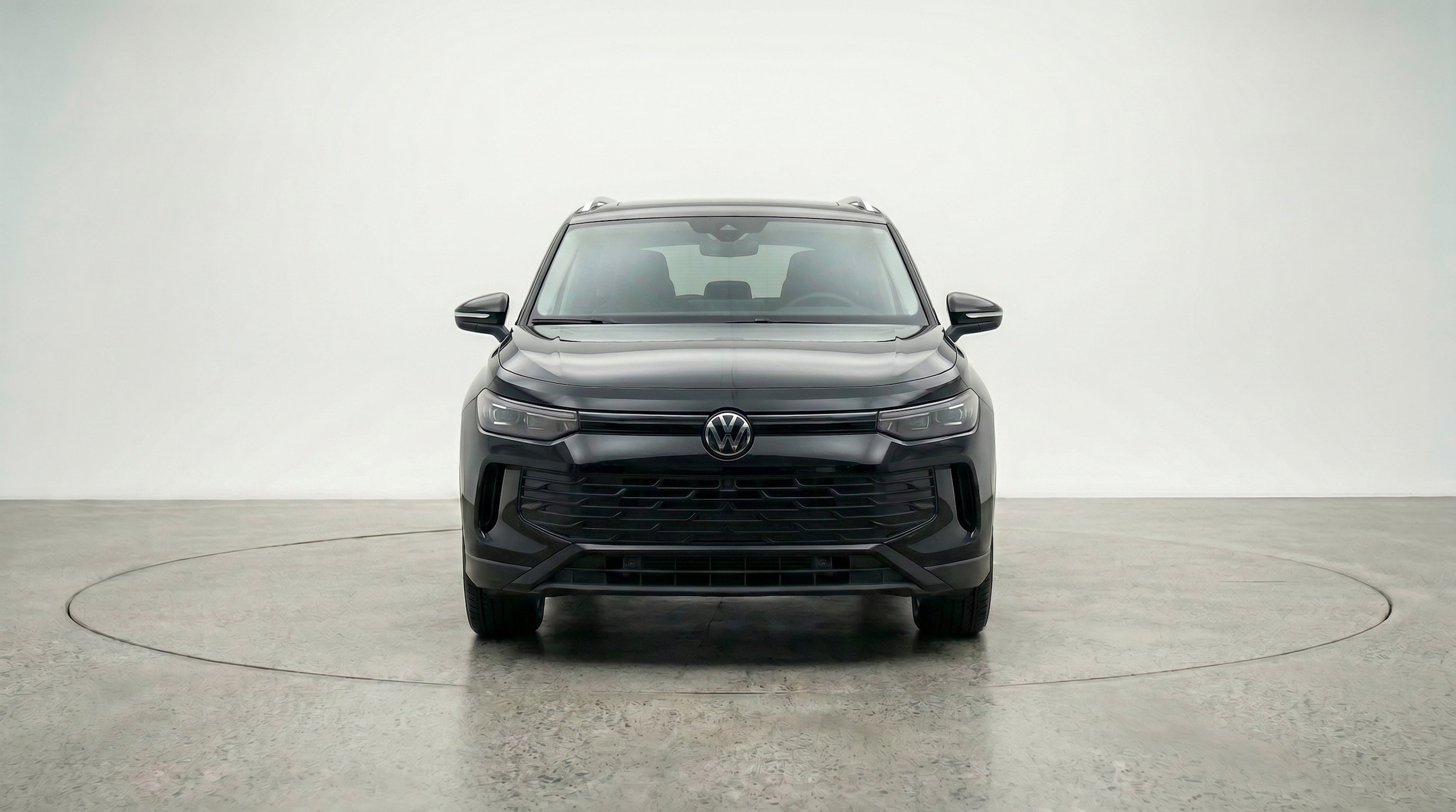 Thumbnail: 2026 Volkswagen Tiguan - 2