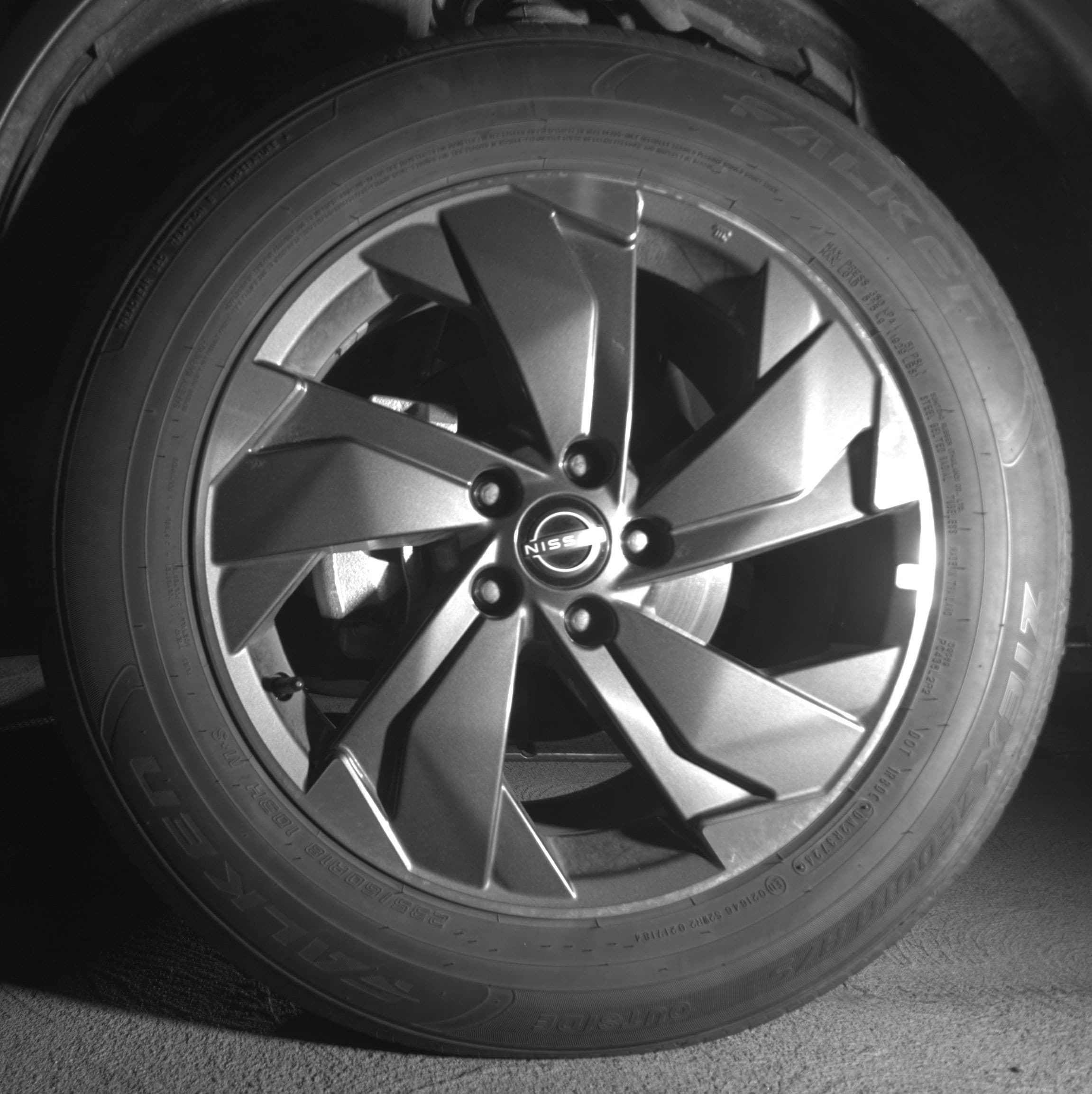 Thumbnail: 2025 Nissan Rogue - 9