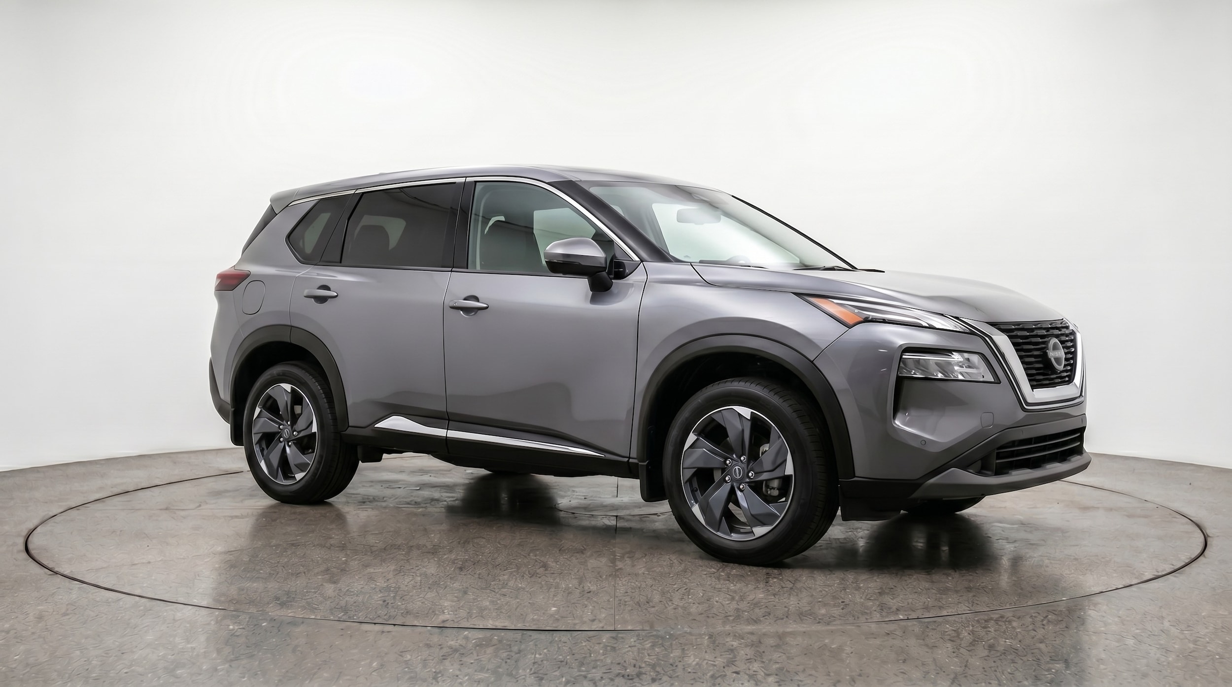 Thumbnail: 2025 Nissan Rogue - 1