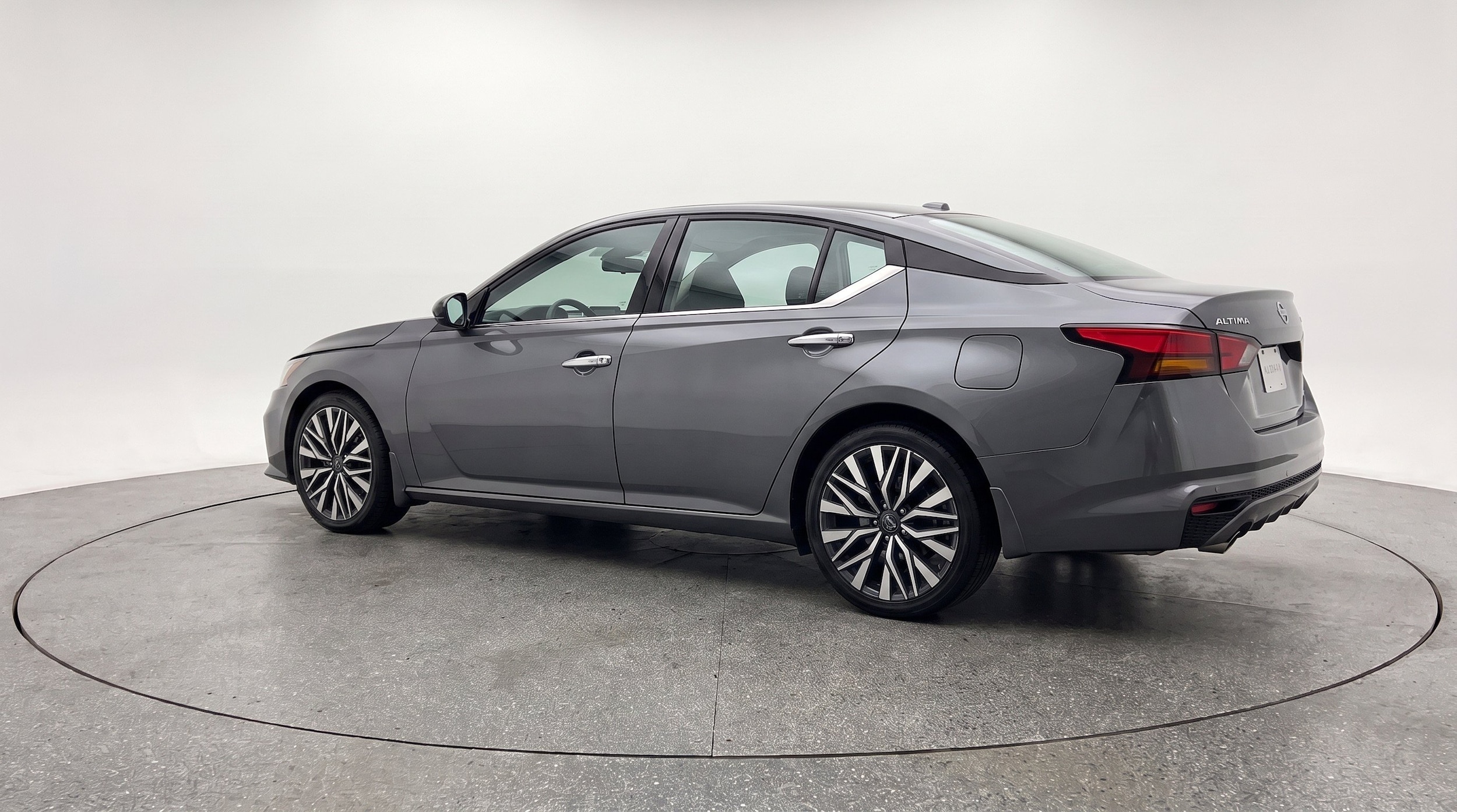 Thumbnail: 2025 Nissan Altima - 6