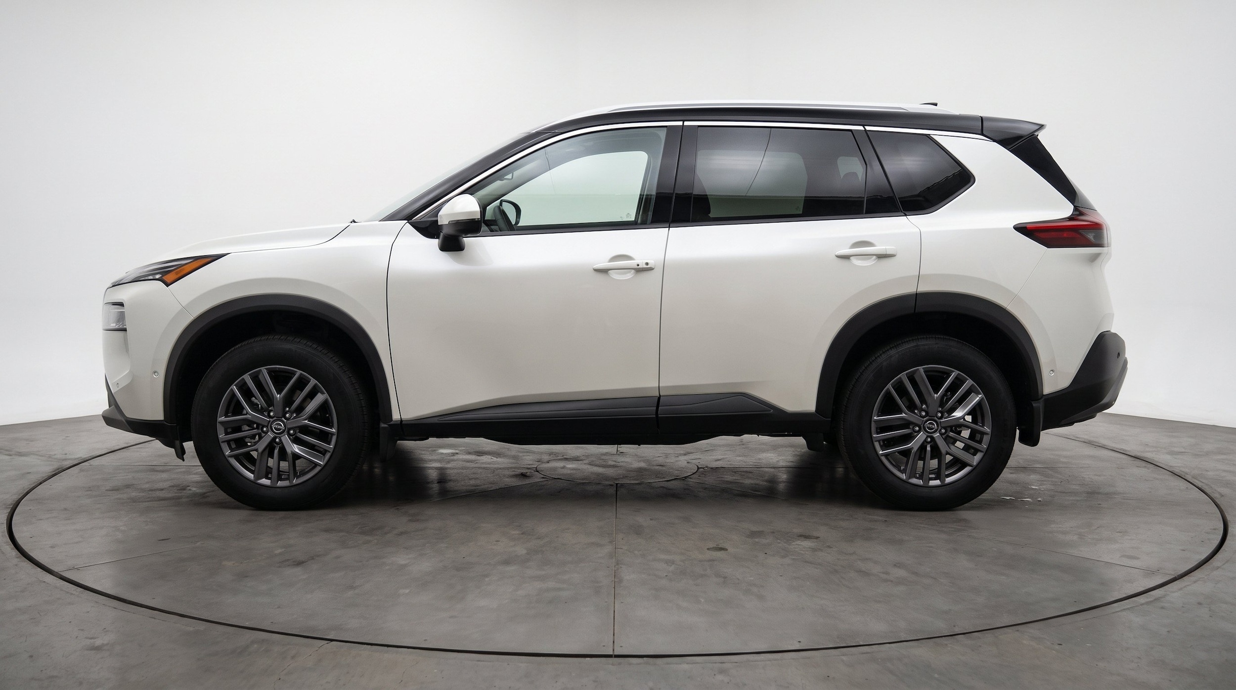Thumbnail: 2026 Nissan Rogue - 5