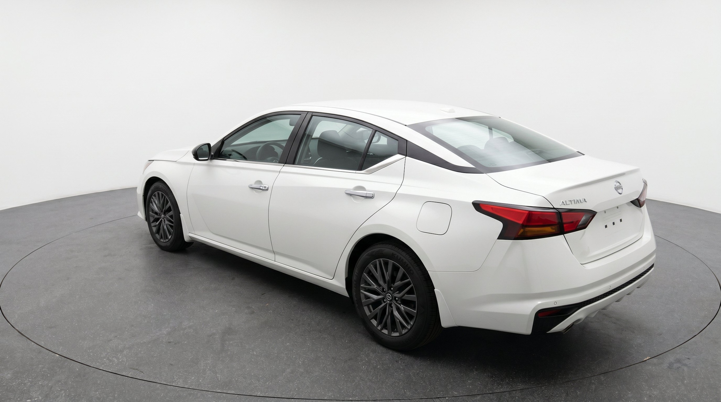 Thumbnail: 2025 Nissan Altima - 6