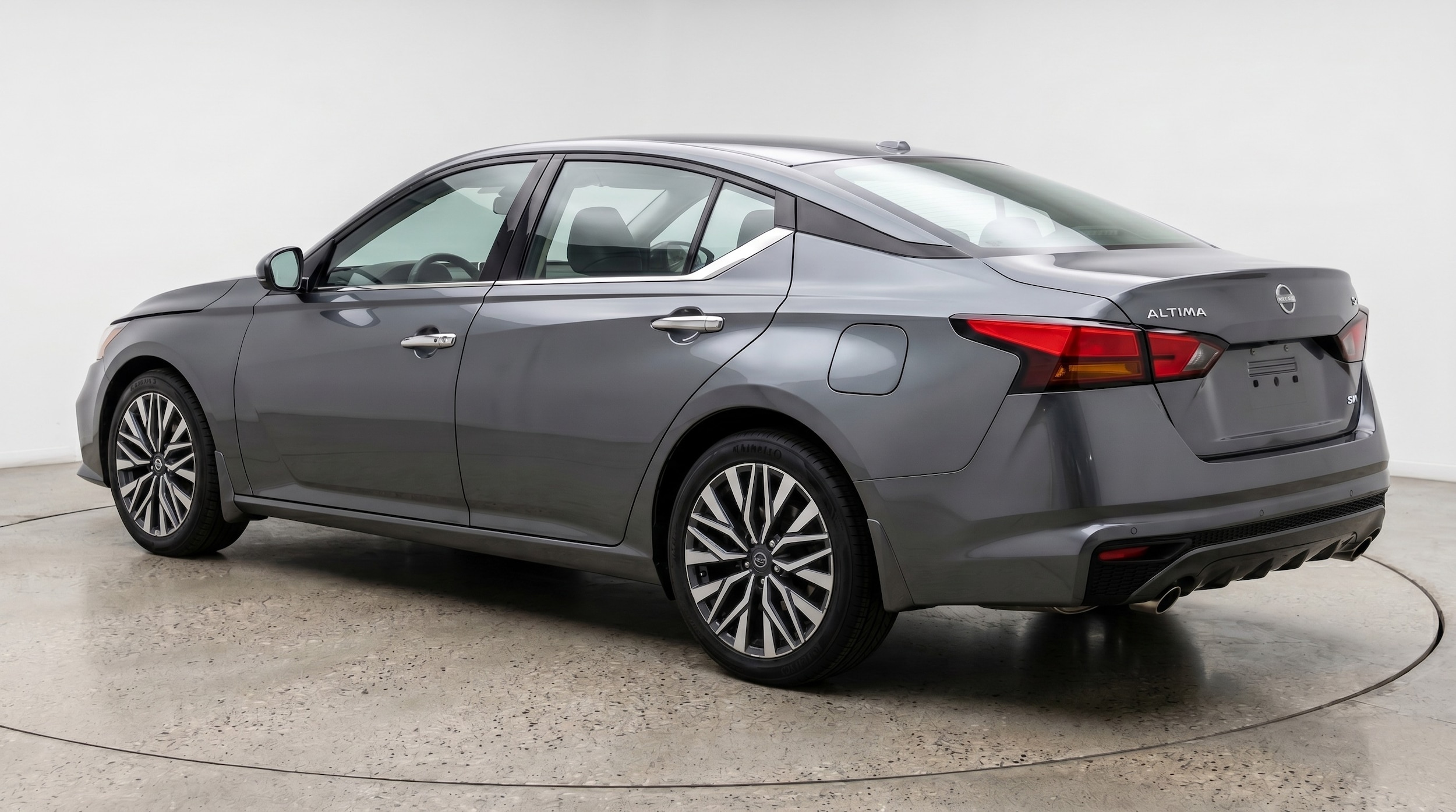 Thumbnail: 2025 Nissan Altima - 5
