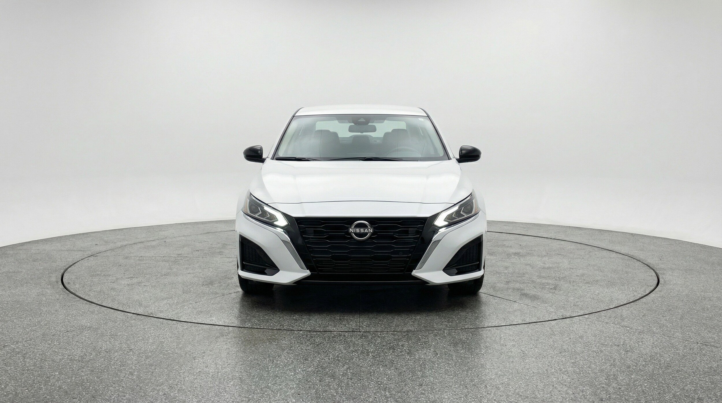 Thumbnail: 2025 Nissan Altima - 2