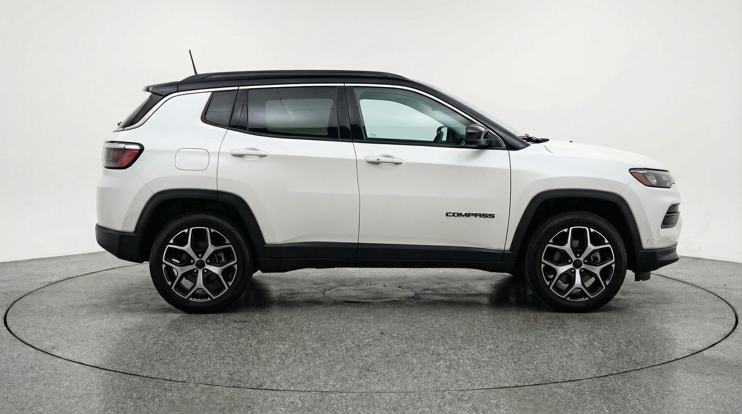 Thumbnail: 2025 Jeep Compass - 8