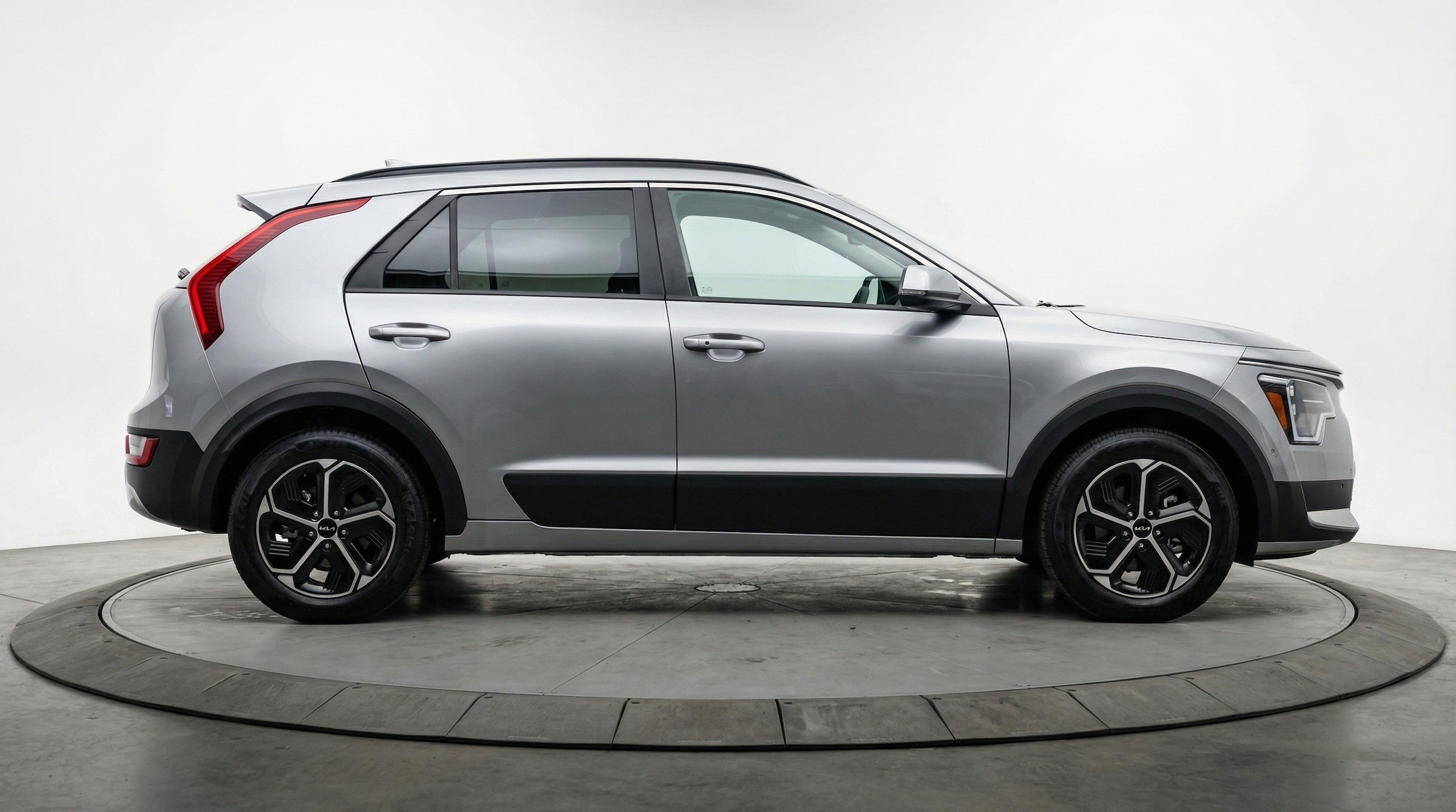 Thumbnail: 2026 Kia Niro - 11
